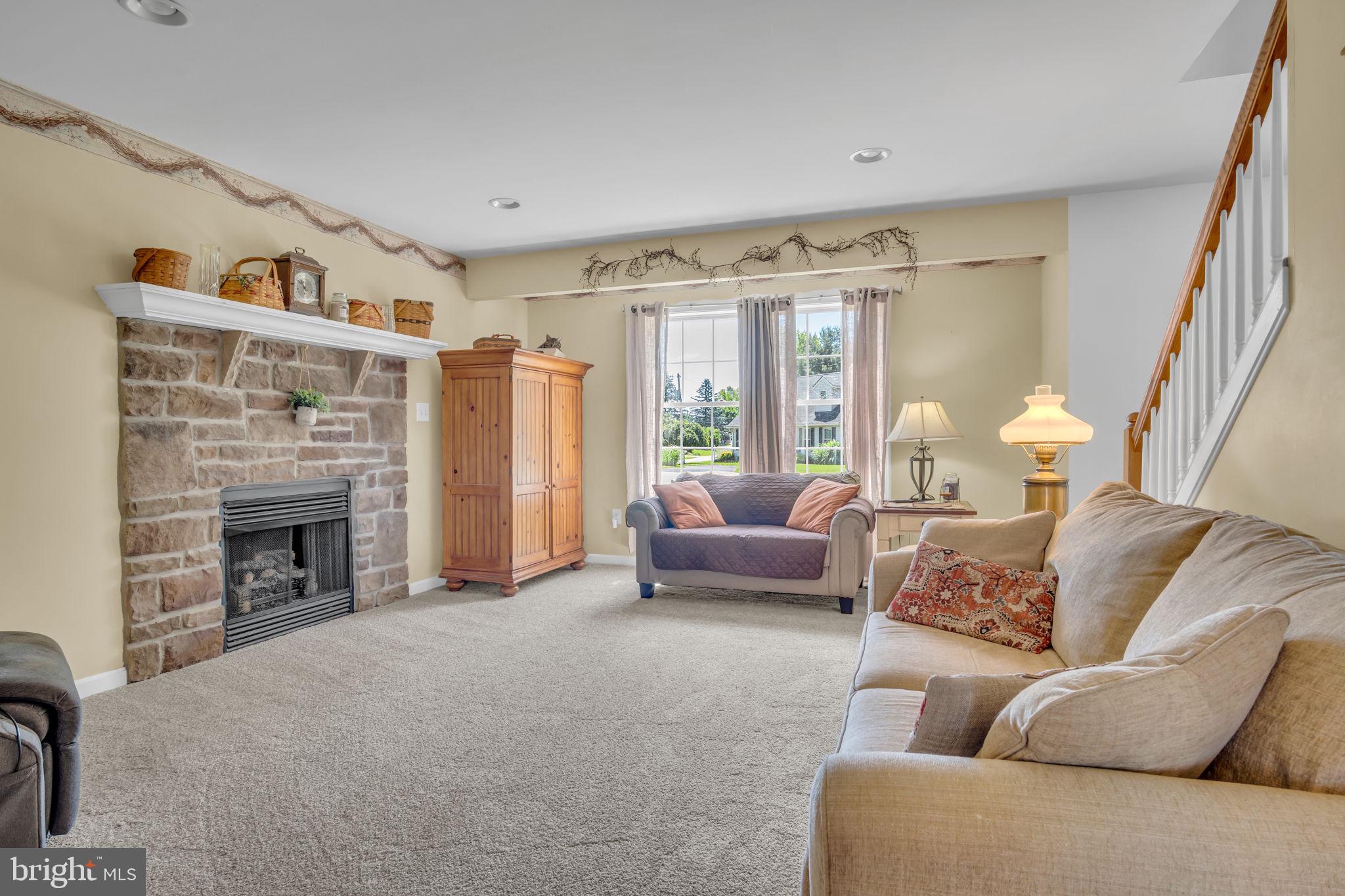 LAKE MEADE - Residential
