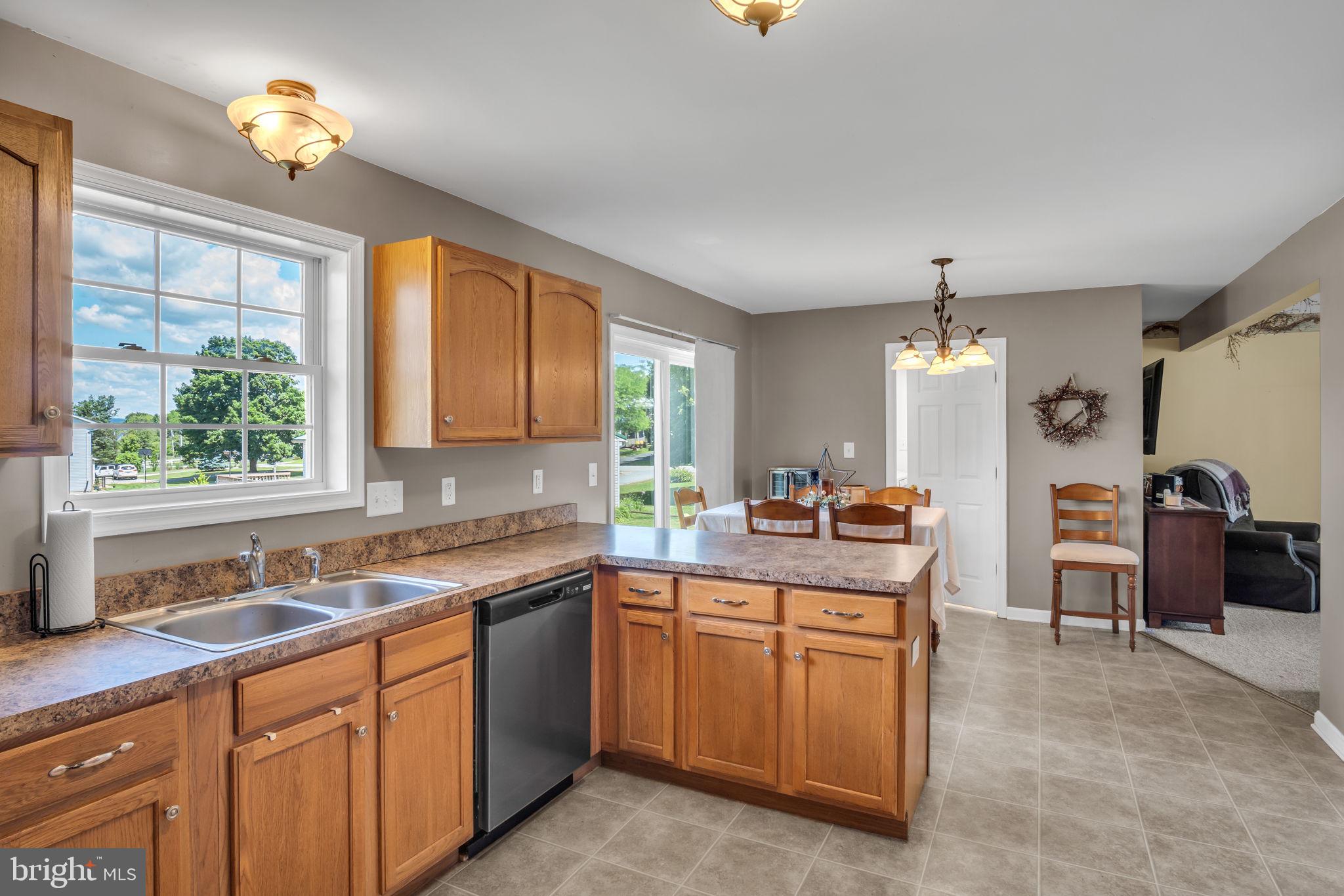 LAKE MEADE - Residential
