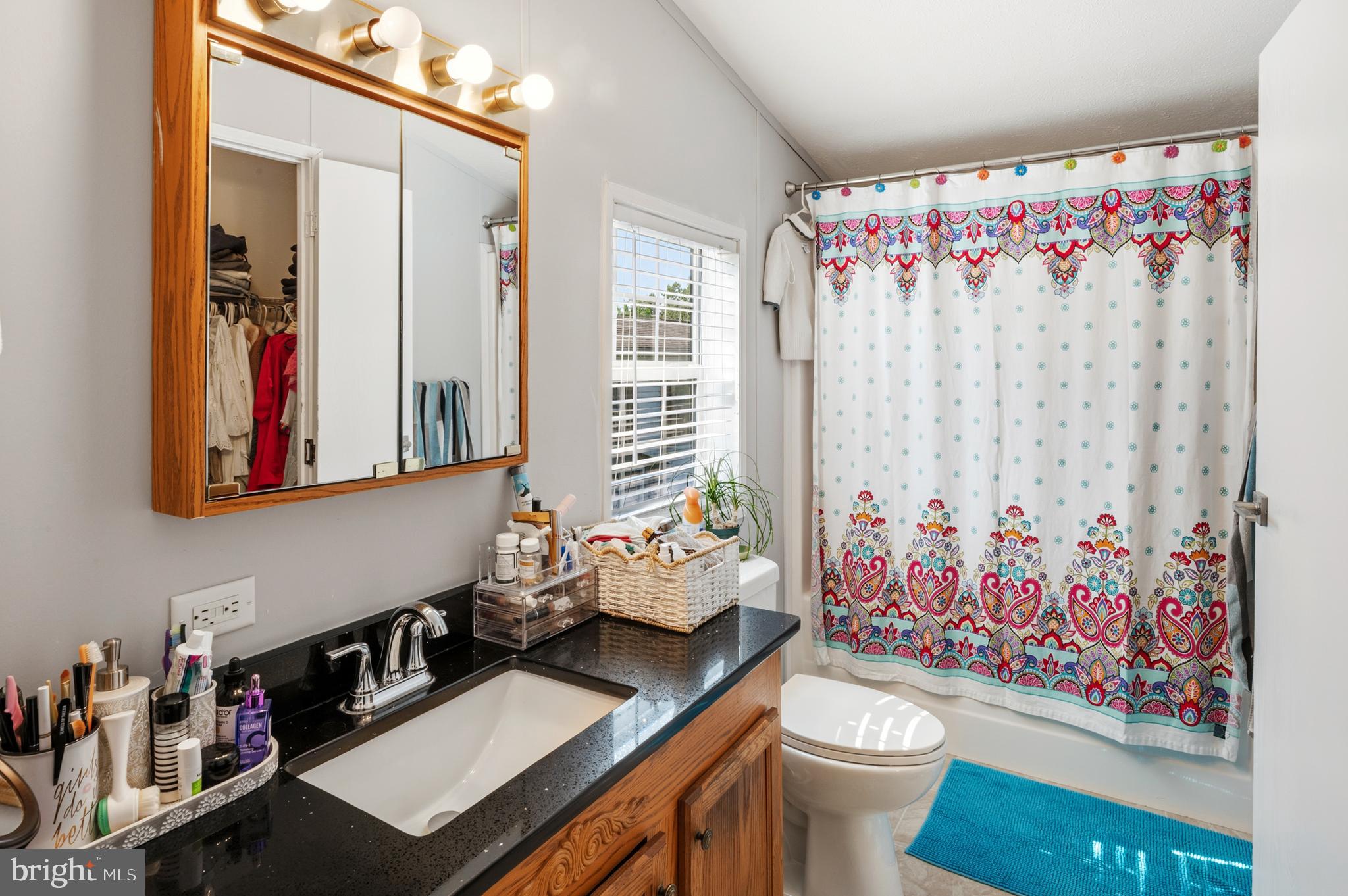BOONES ESTATES - Residential