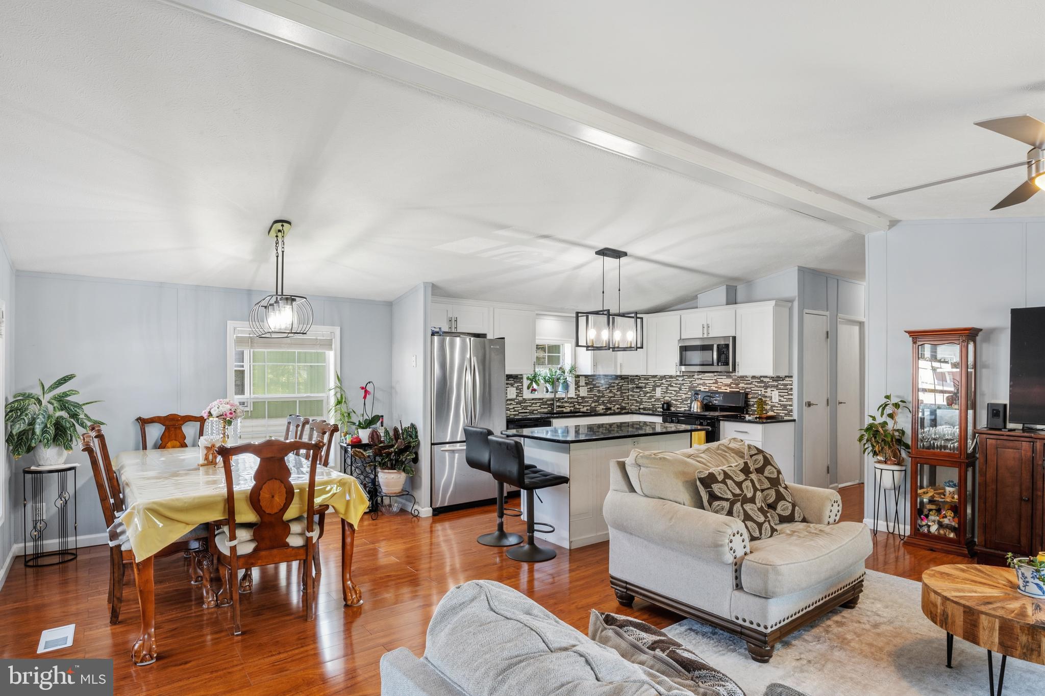 BOONES ESTATES - Residential