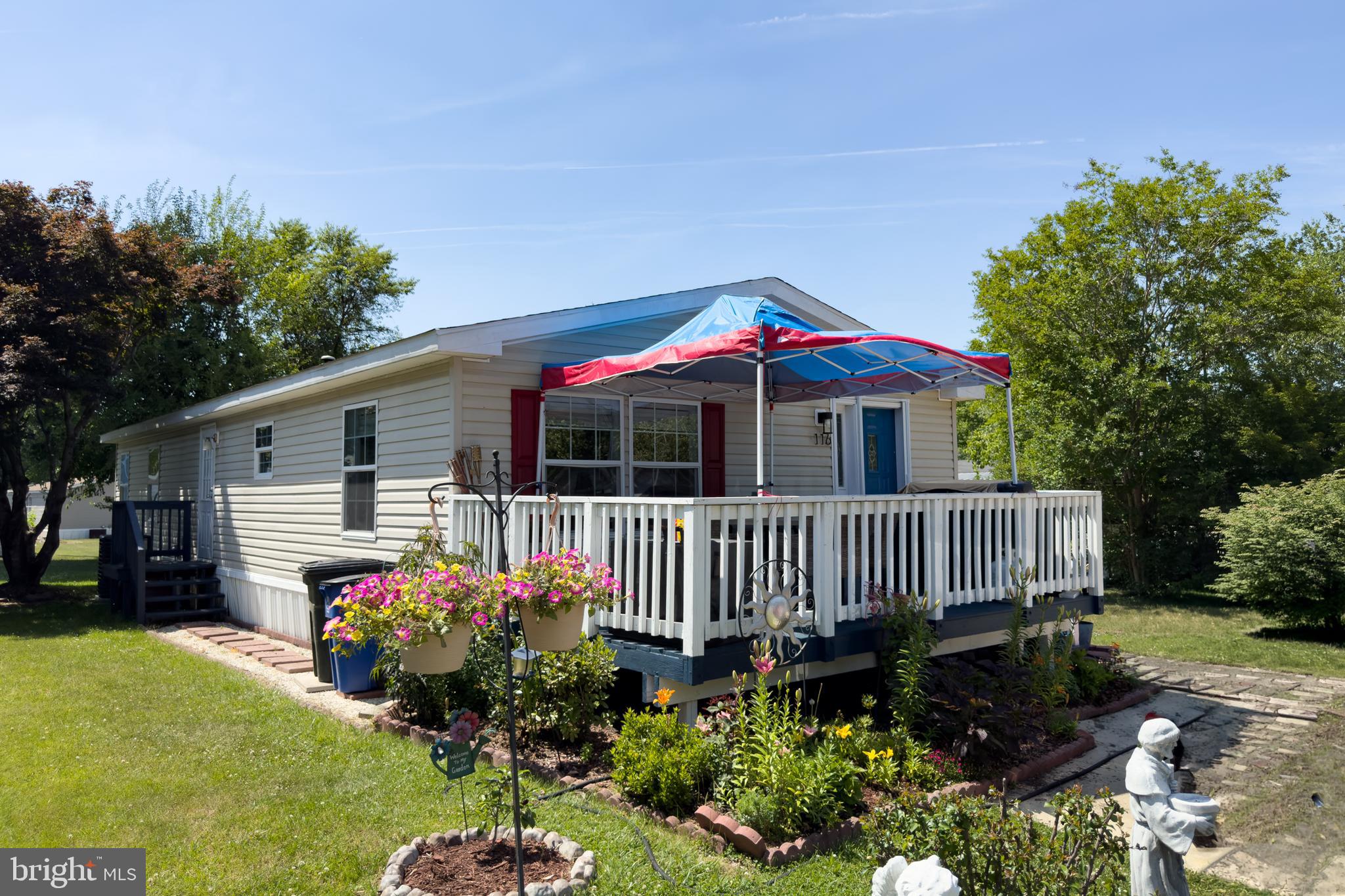 BOONES ESTATES - Residential