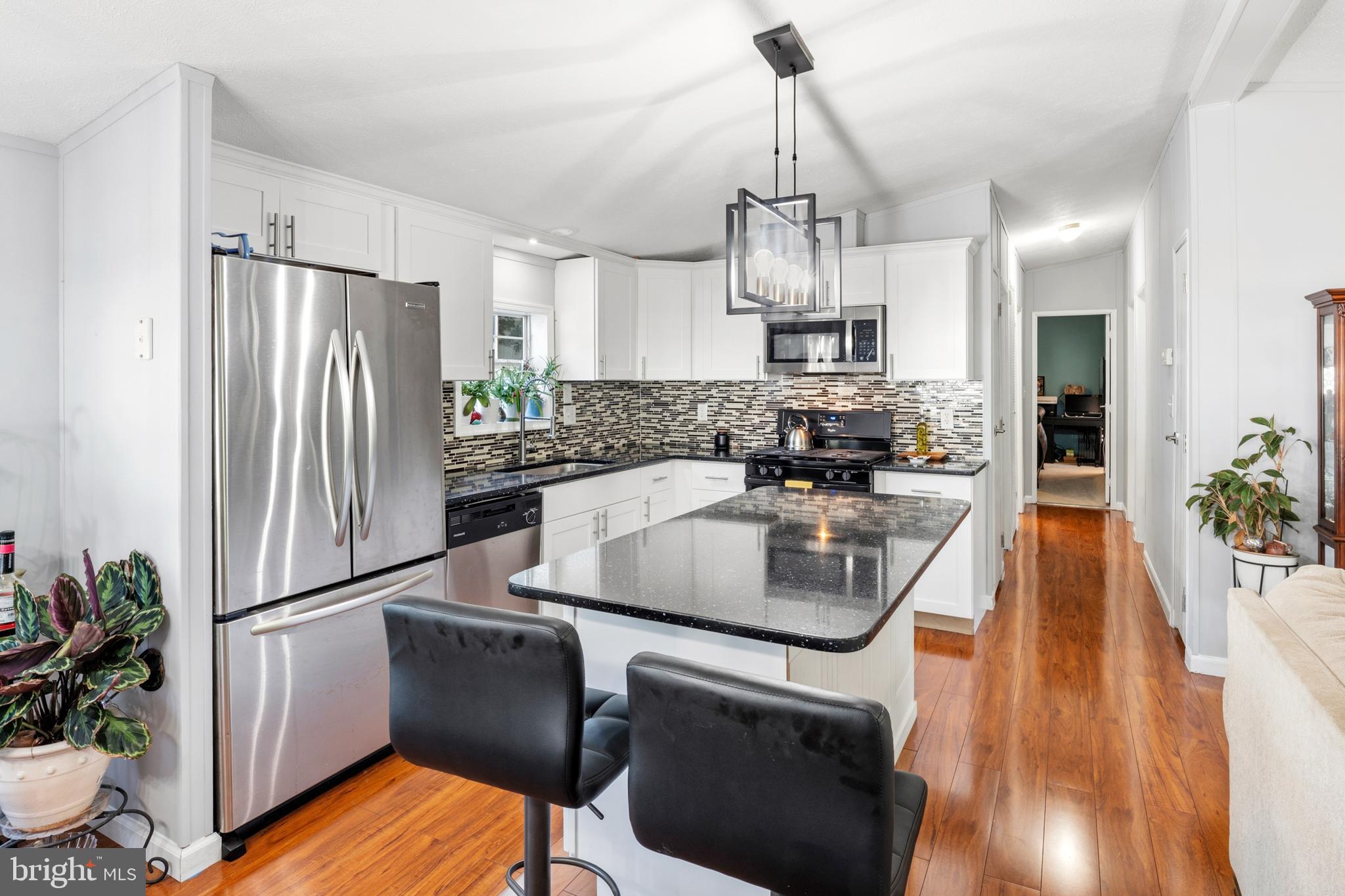 BOONES ESTATES - Residential