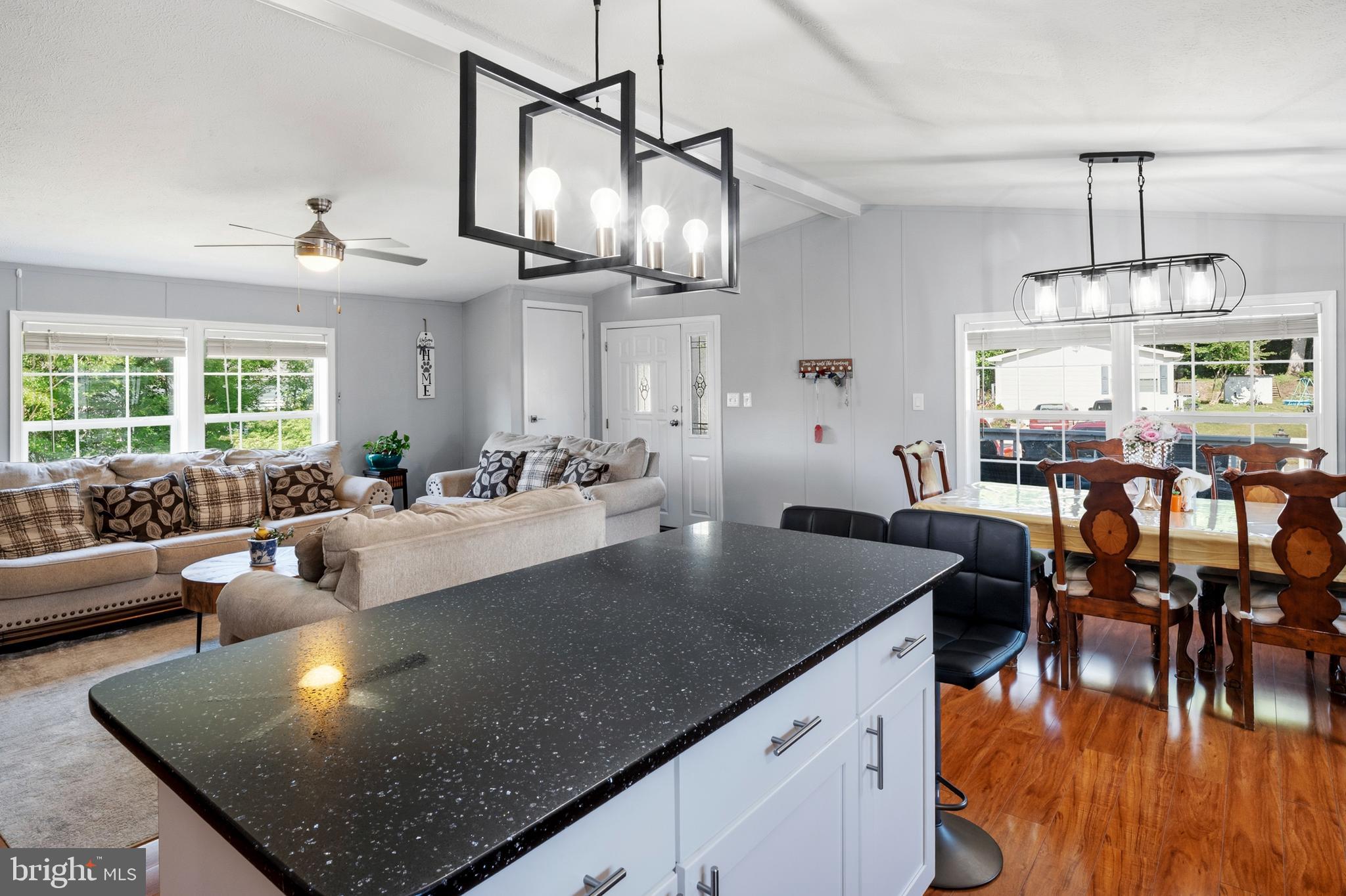BOONES ESTATES - Residential