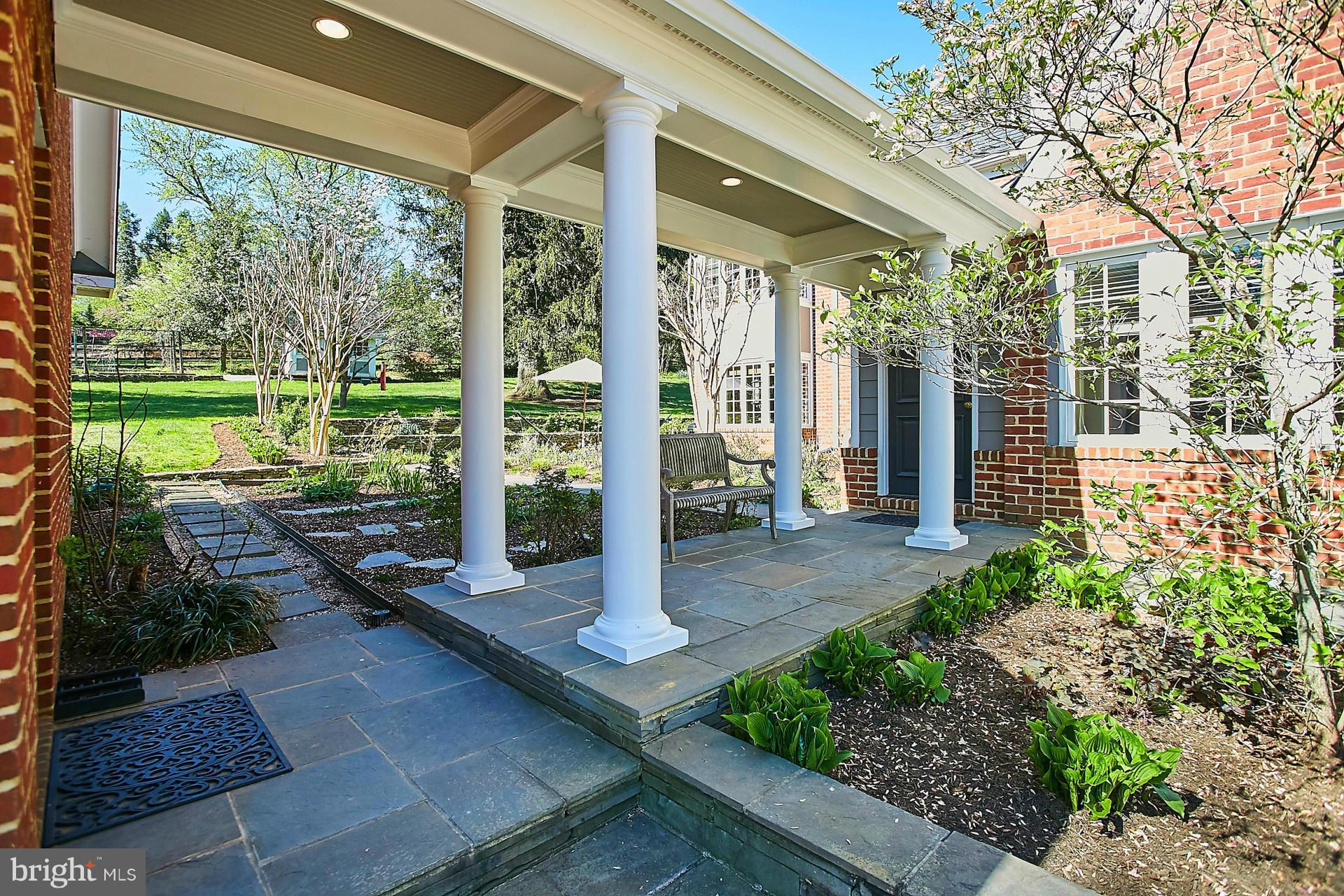 LANGLEY OAKS - Residential