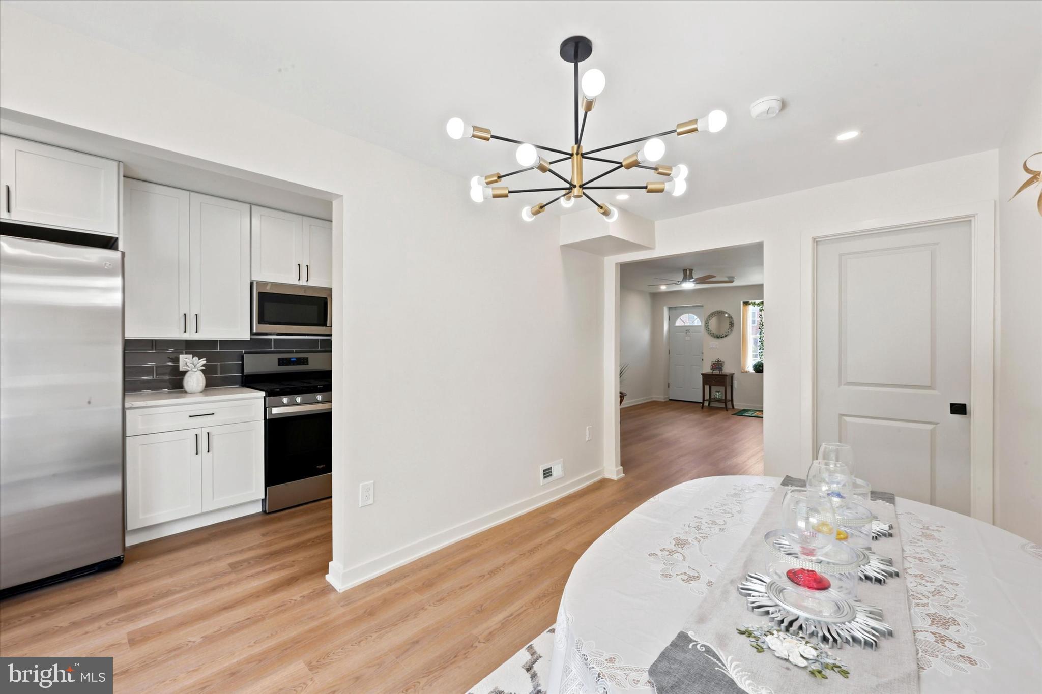 DELMAR VILLAGE - Residential