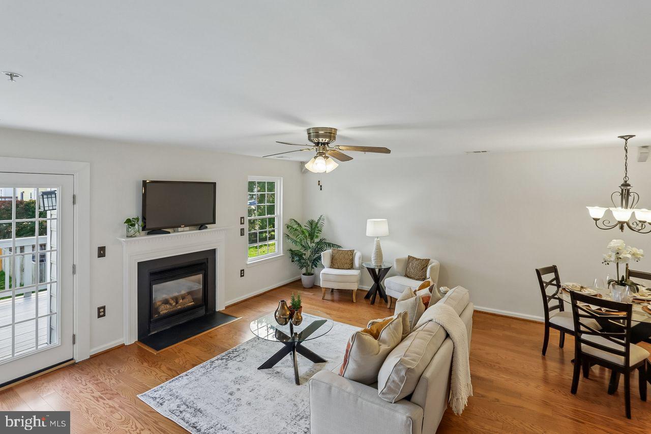 SYCAMORE MEWS - Residential