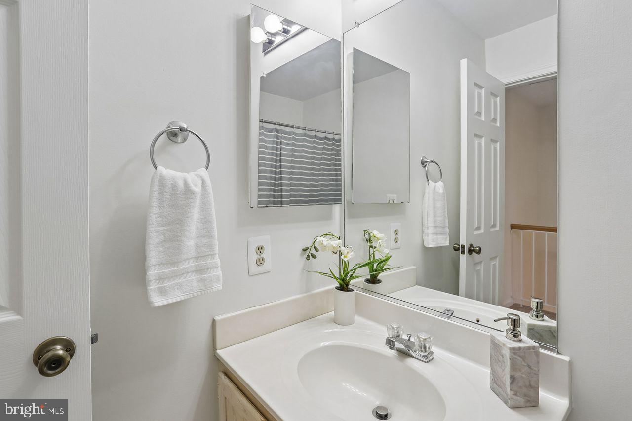 SYCAMORE MEWS - Residential