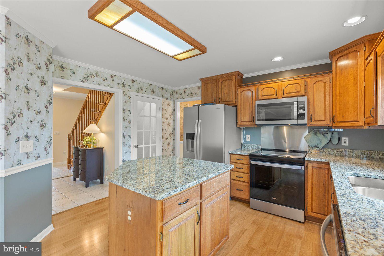STONE RIDGE EAST - Residential