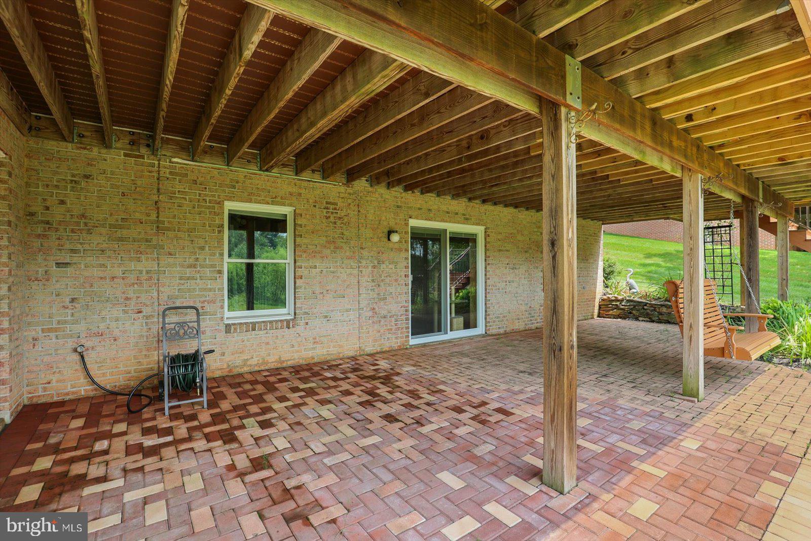 STONE RIDGE EAST - Residential