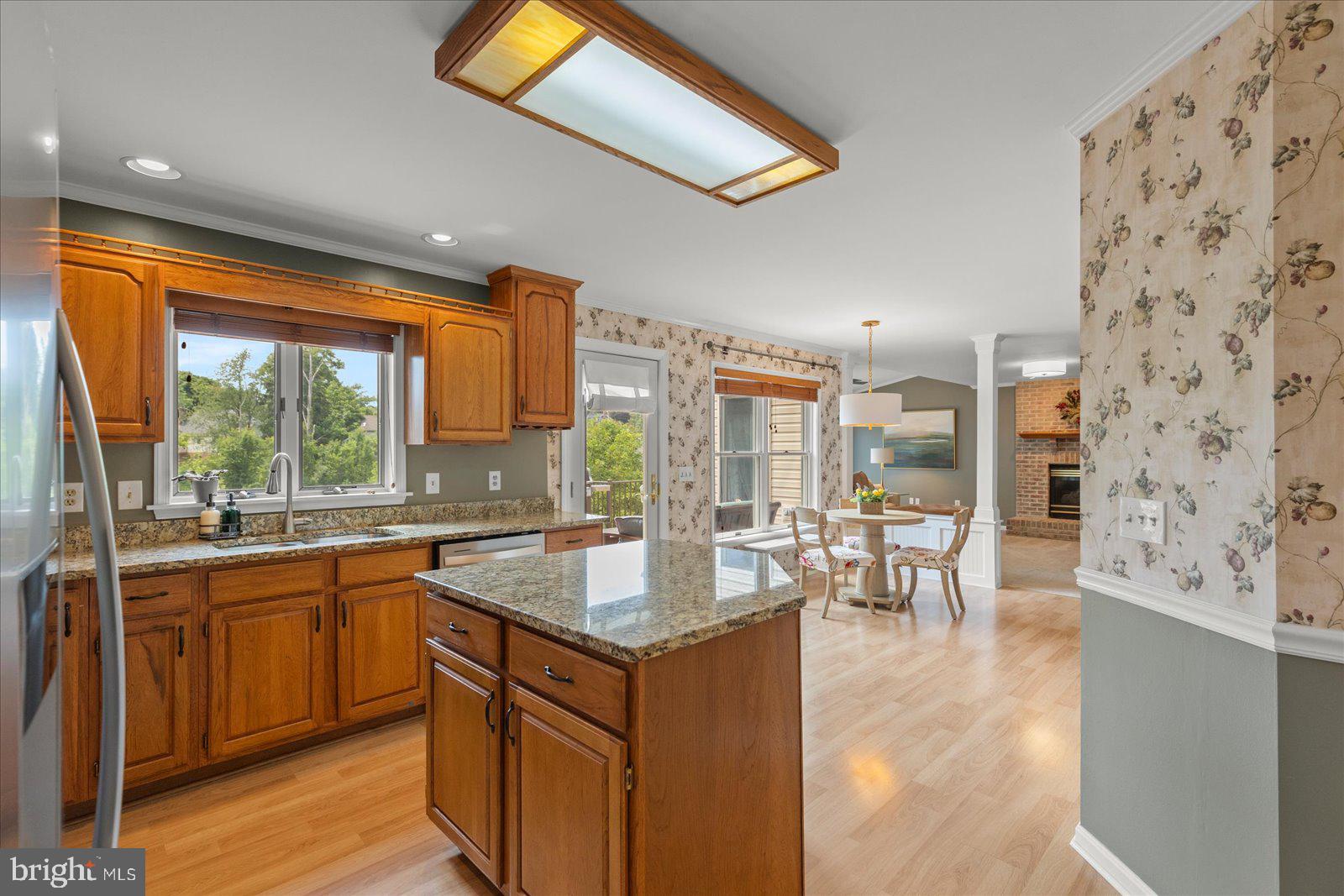 STONE RIDGE EAST - Residential