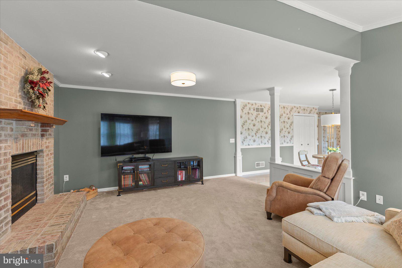 STONE RIDGE EAST - Residential
