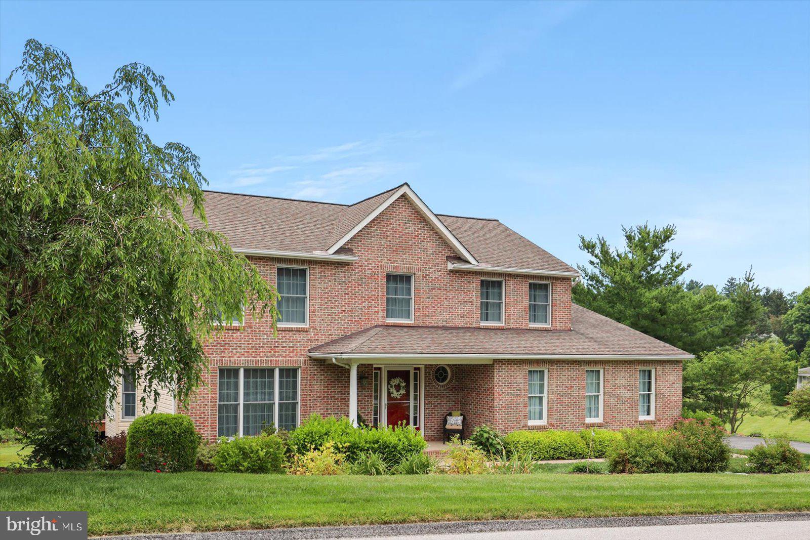 STONE RIDGE EAST - Residential