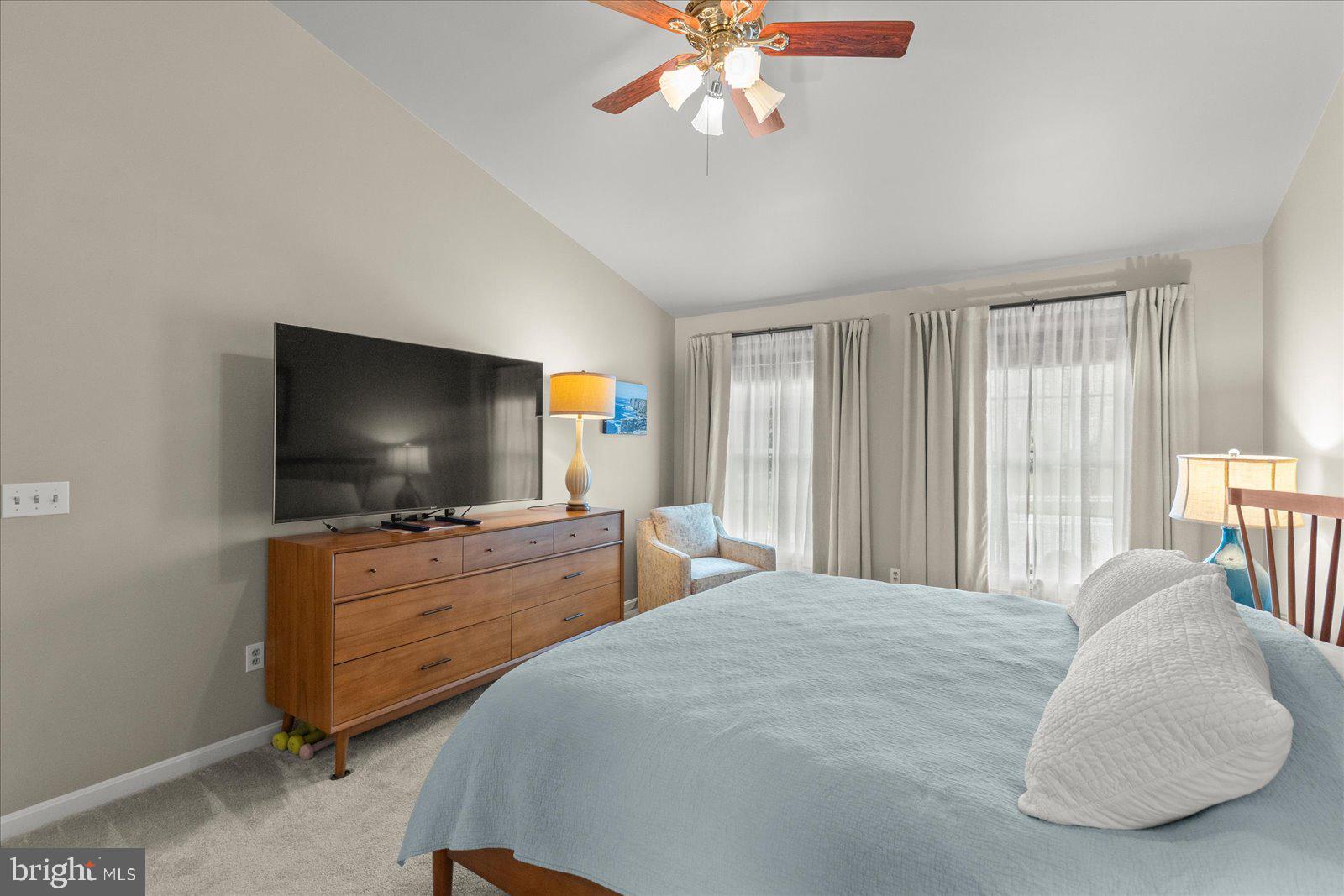STONE RIDGE EAST - Residential