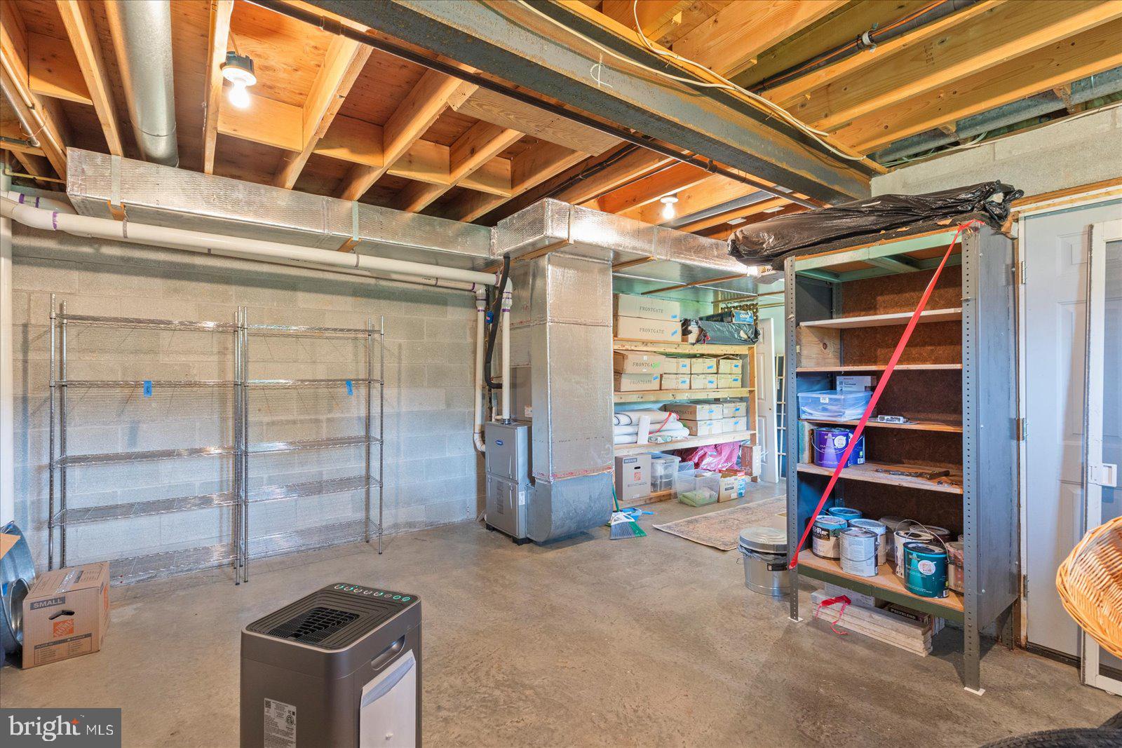 STONE RIDGE EAST - Residential