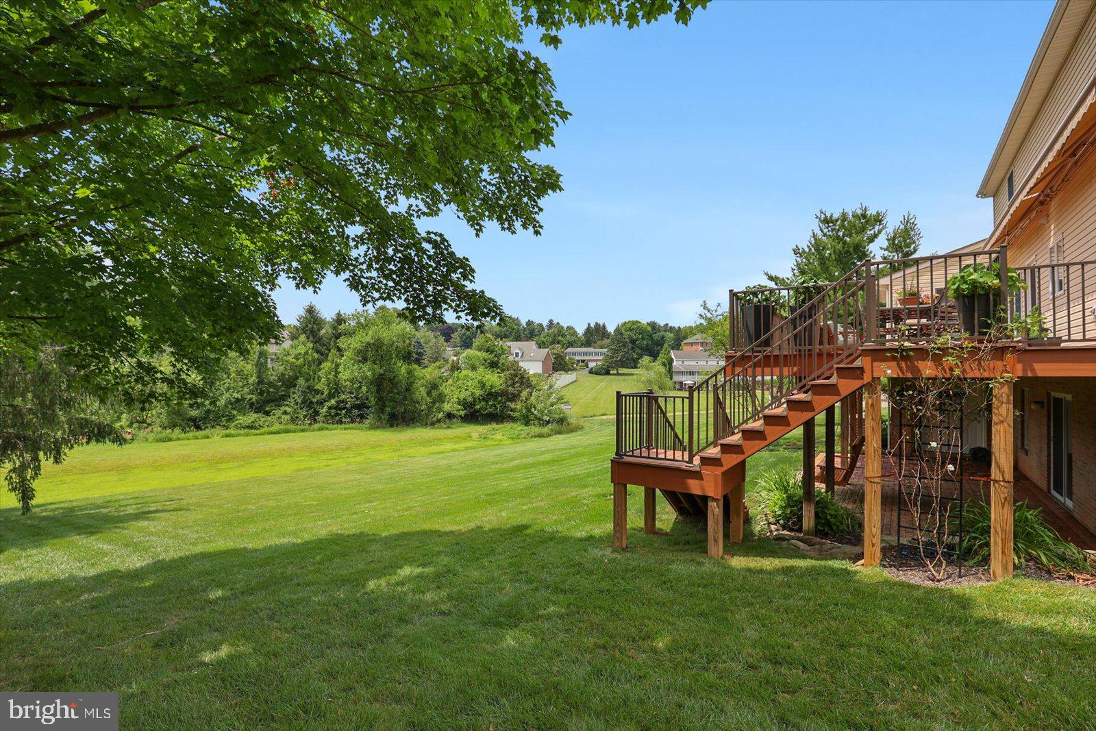 STONE RIDGE EAST - Residential