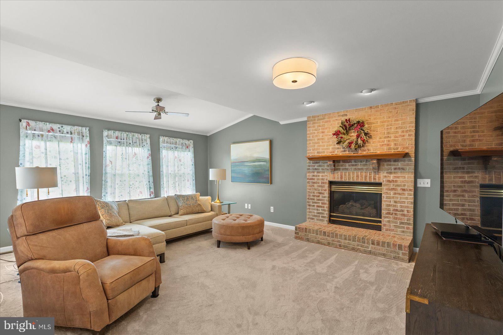 STONE RIDGE EAST - Residential