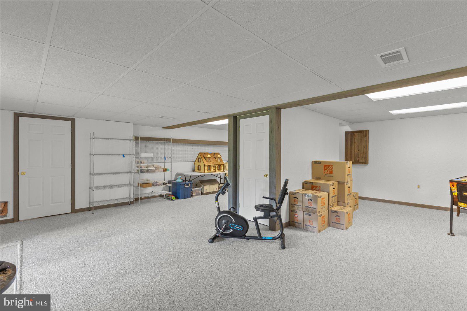 STONE RIDGE EAST - Residential