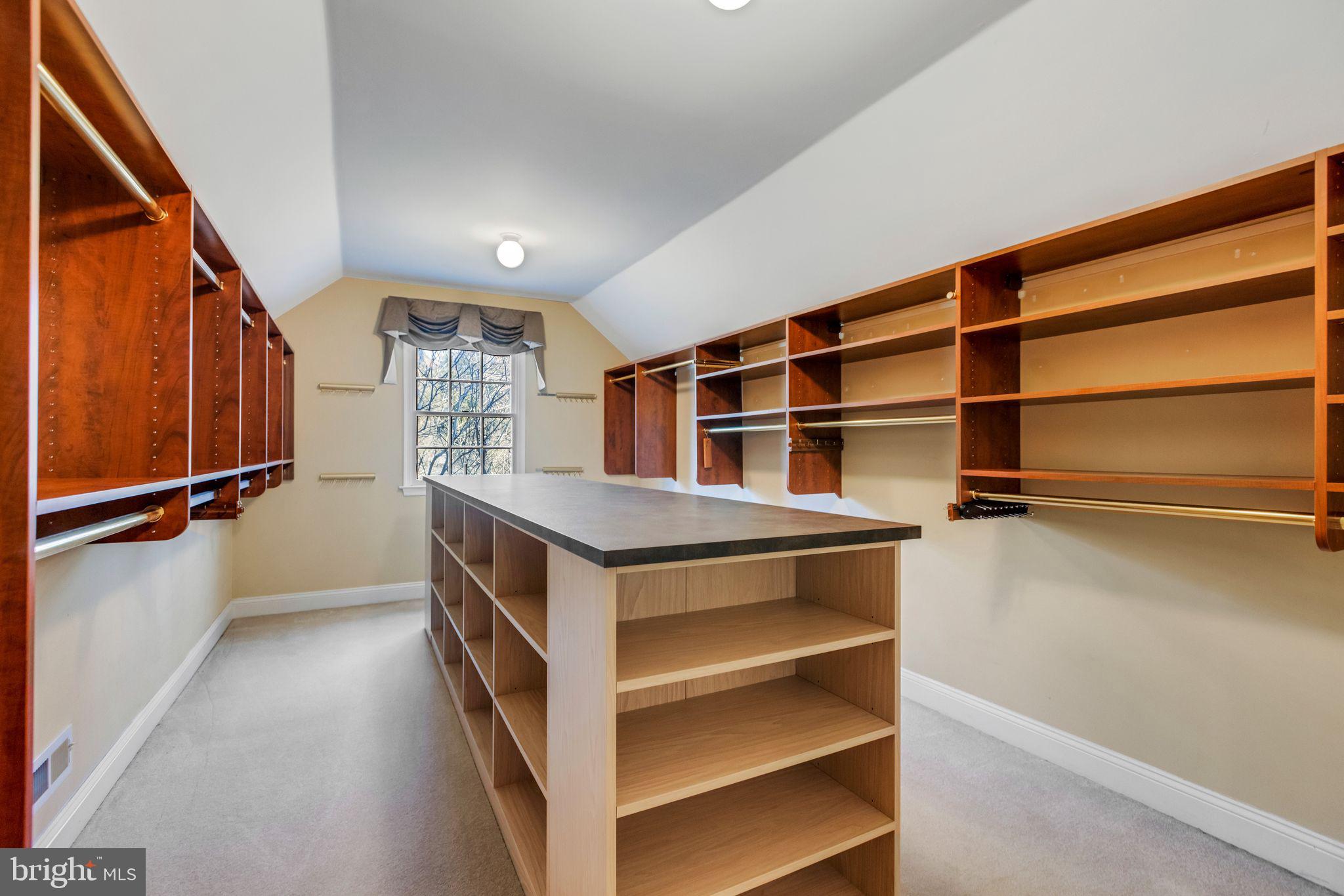 VALLEY FORGE WOODS - Residential