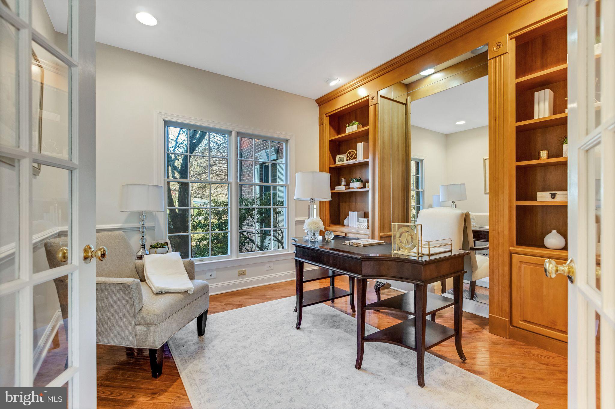 VALLEY FORGE WOODS - Residential