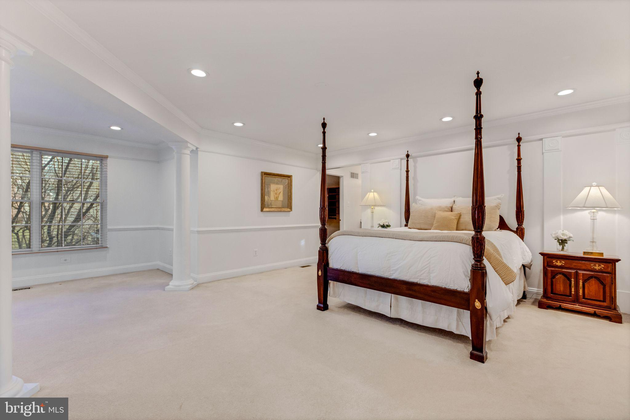 VALLEY FORGE WOODS - Residential