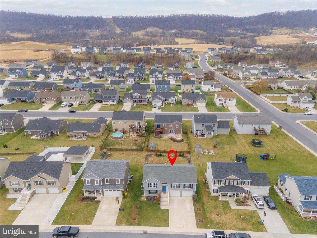 RED HILL - Residential