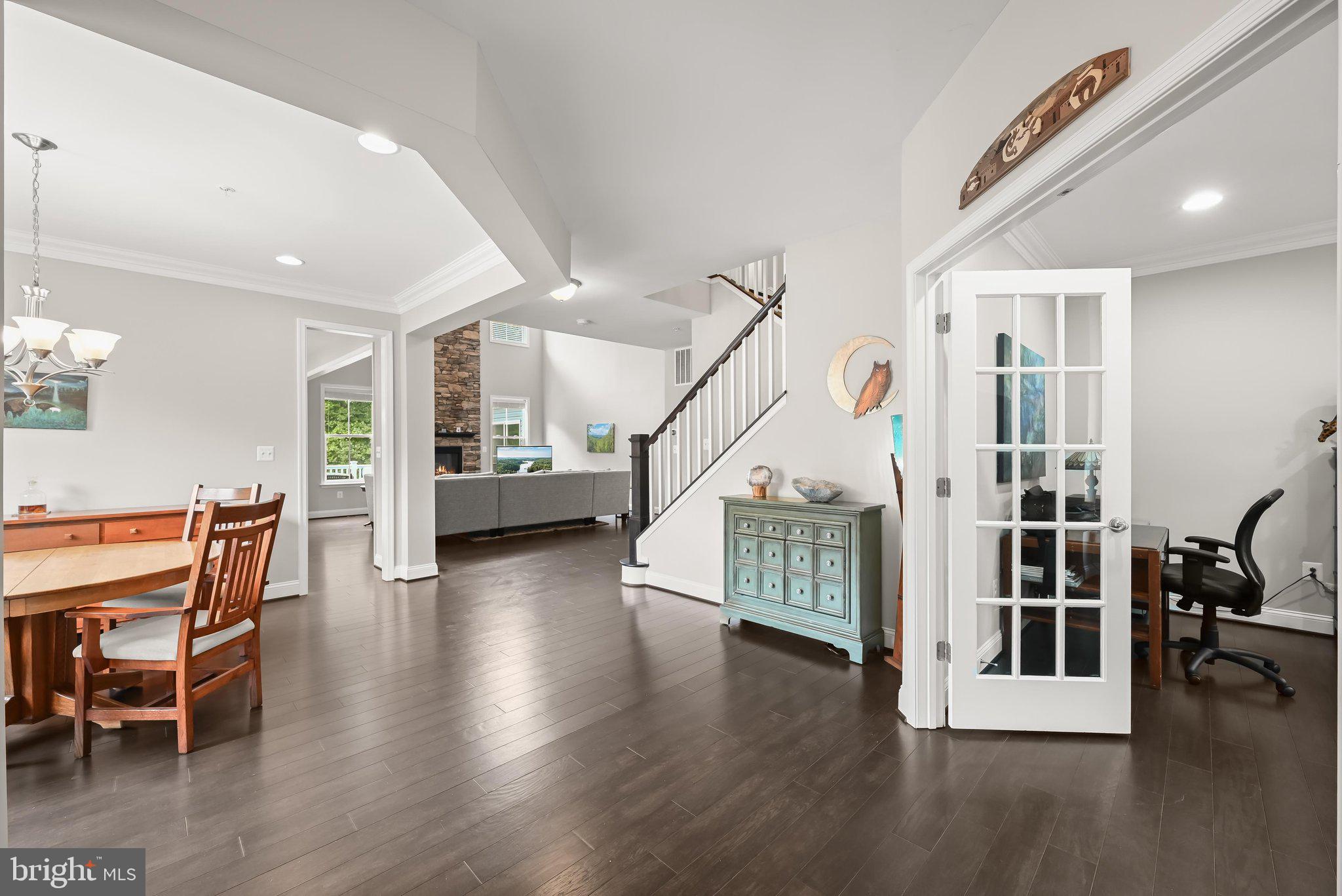 TRIADELPHIA WOODS - Residential