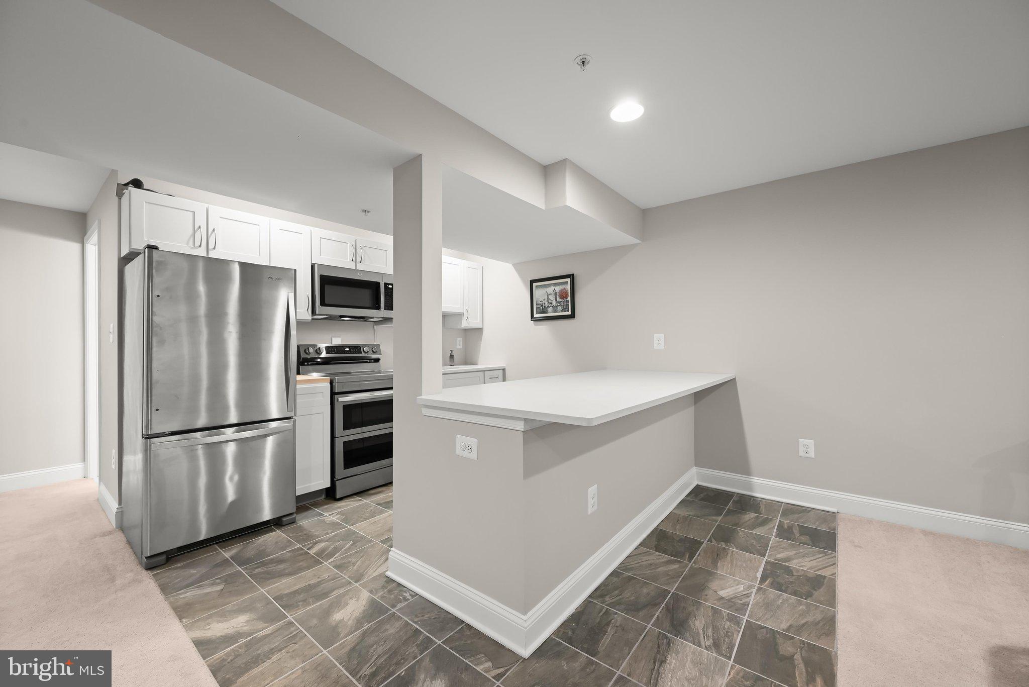 TRIADELPHIA WOODS - Residential