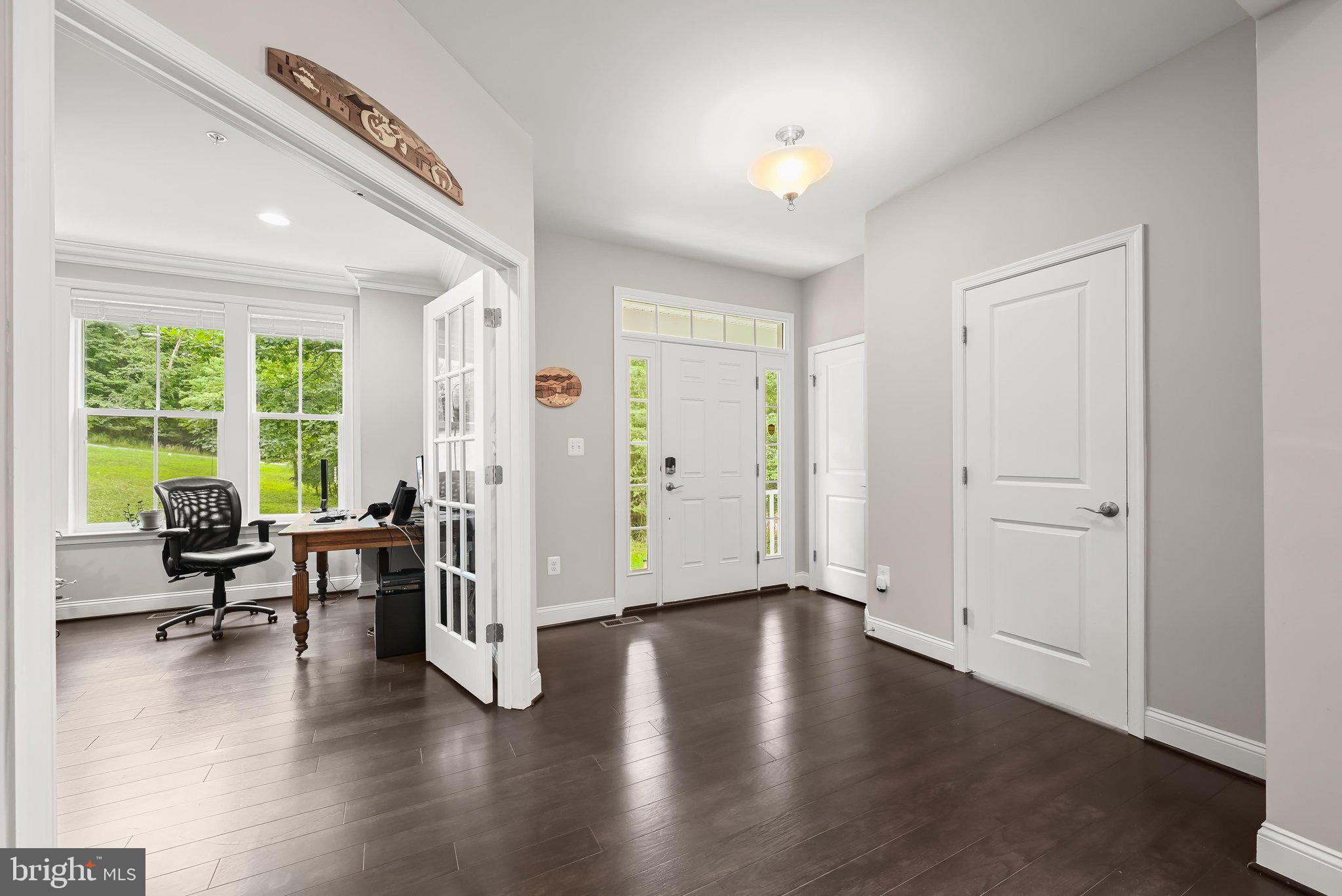 TRIADELPHIA WOODS - Residential