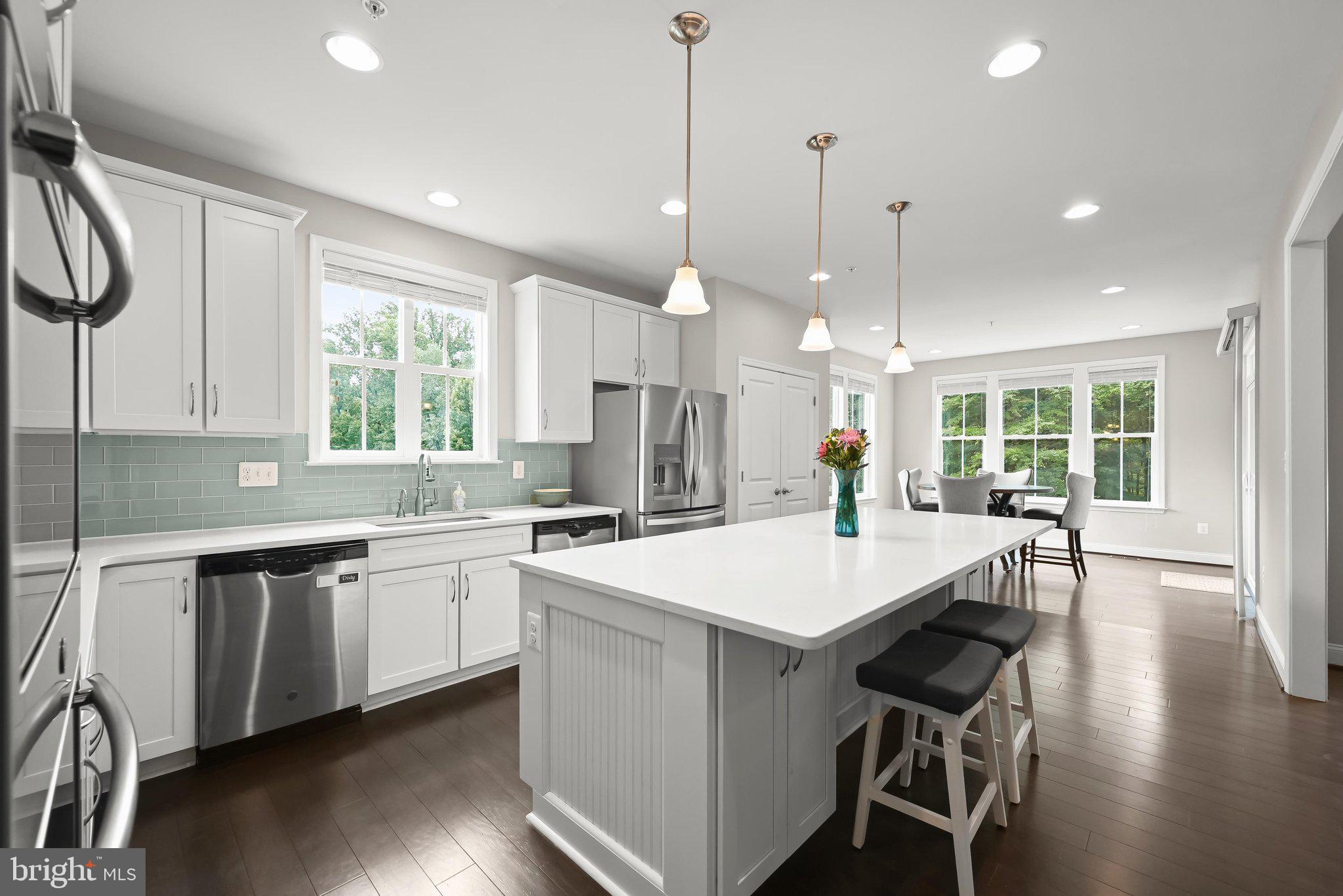 TRIADELPHIA WOODS - Residential