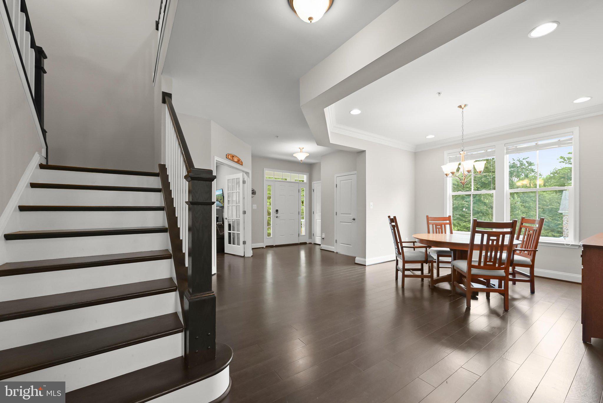 TRIADELPHIA WOODS - Residential