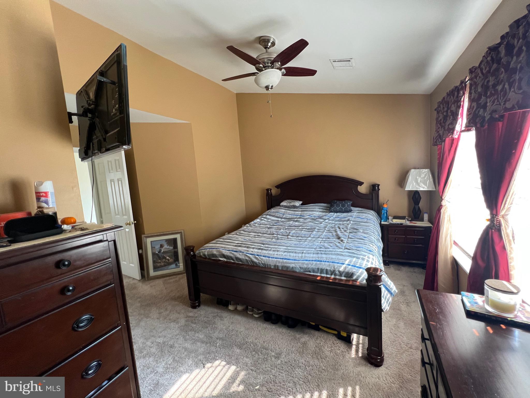 WELLINGTON/CLOVERHILL - Residential