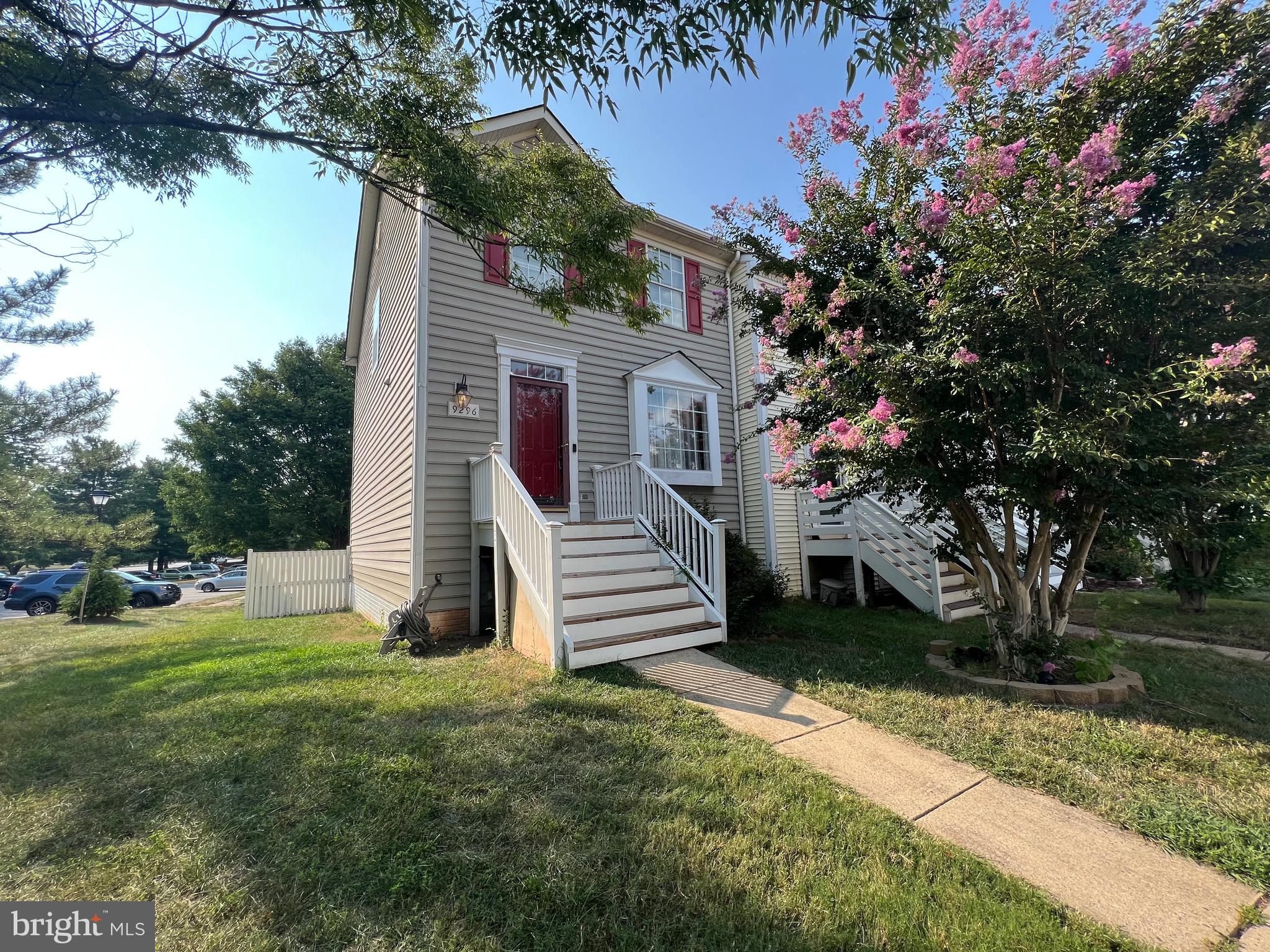 WELLINGTON/CLOVERHILL - Residential