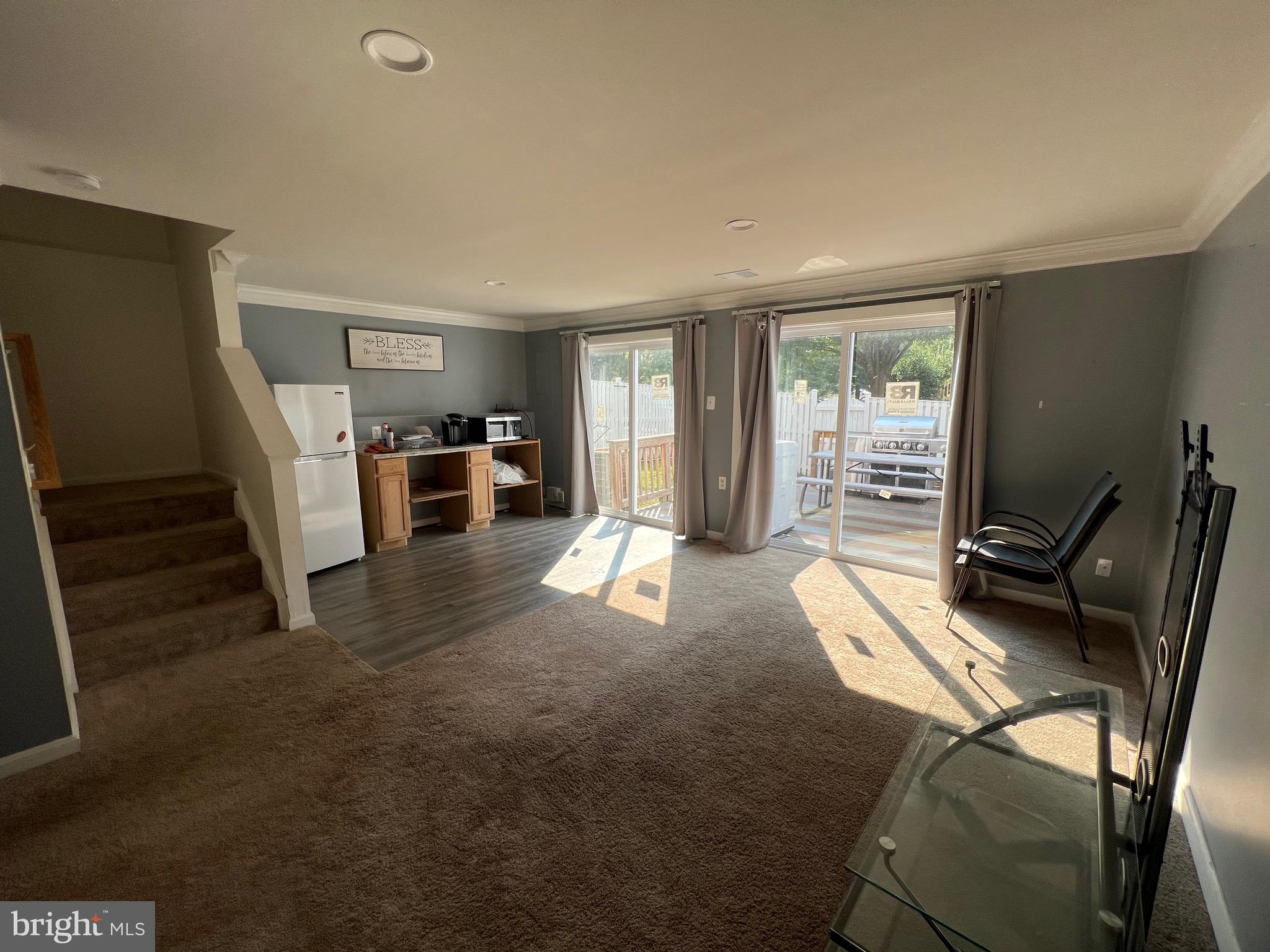 WELLINGTON/CLOVERHILL - Residential