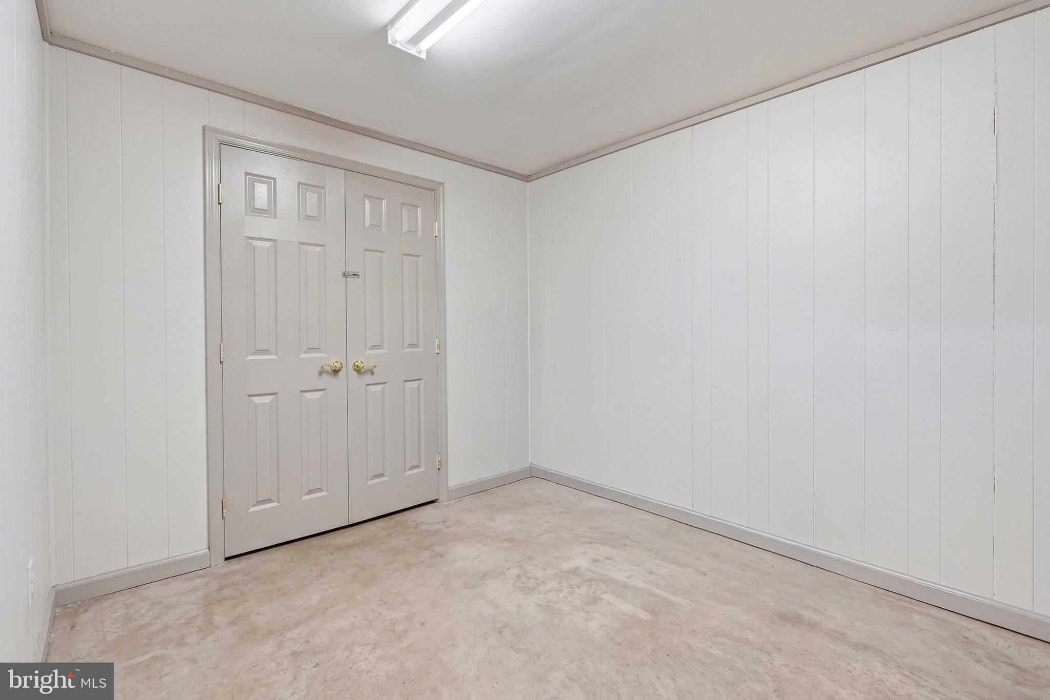 BROOKSHIRE - Residential