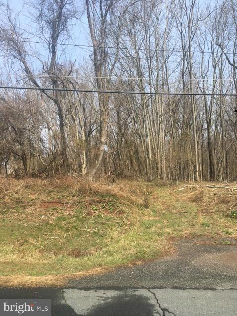 POOLESVILLE OUTSIDE - Land