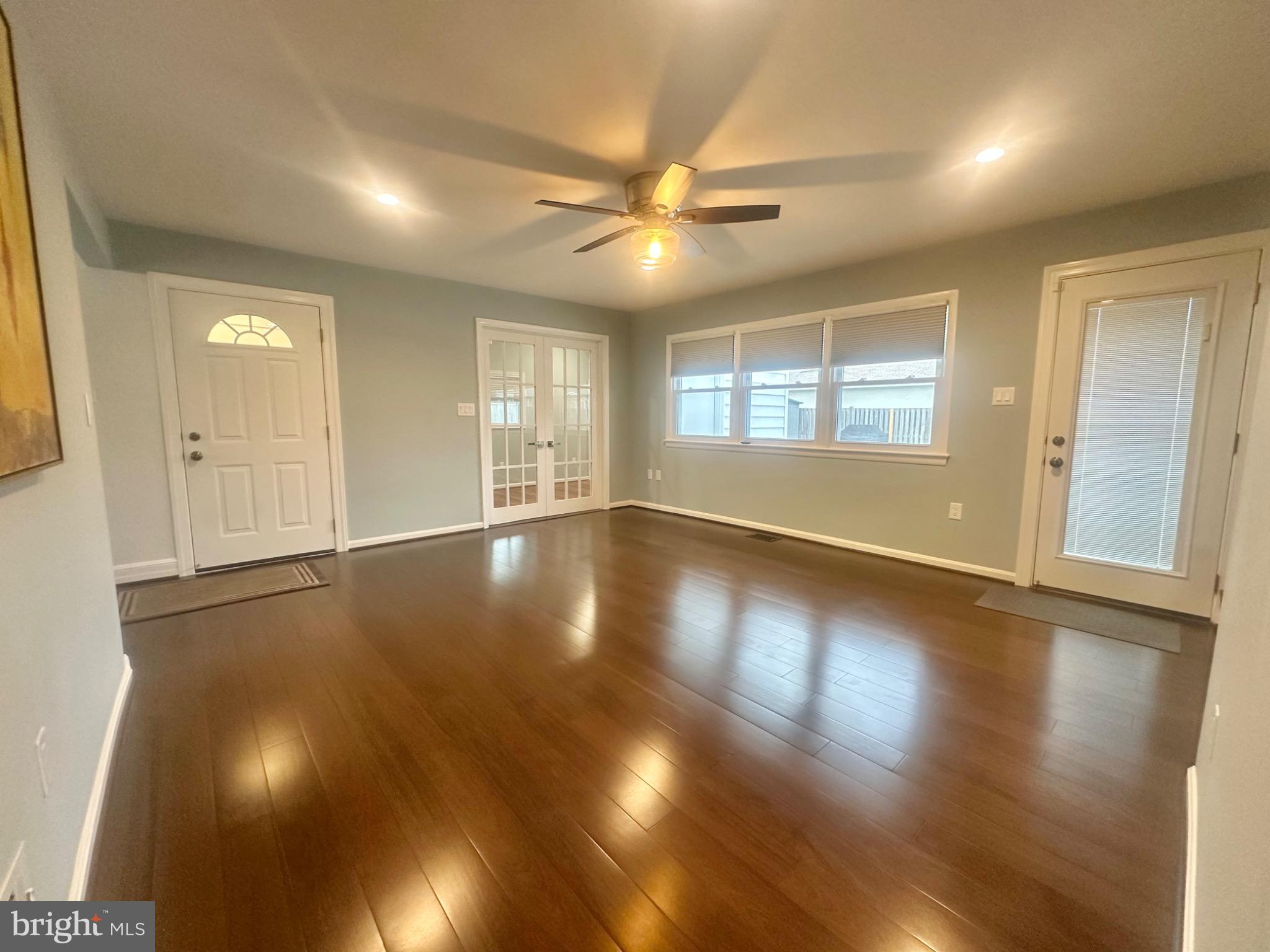 WOODLAWN TERRACE - Residential