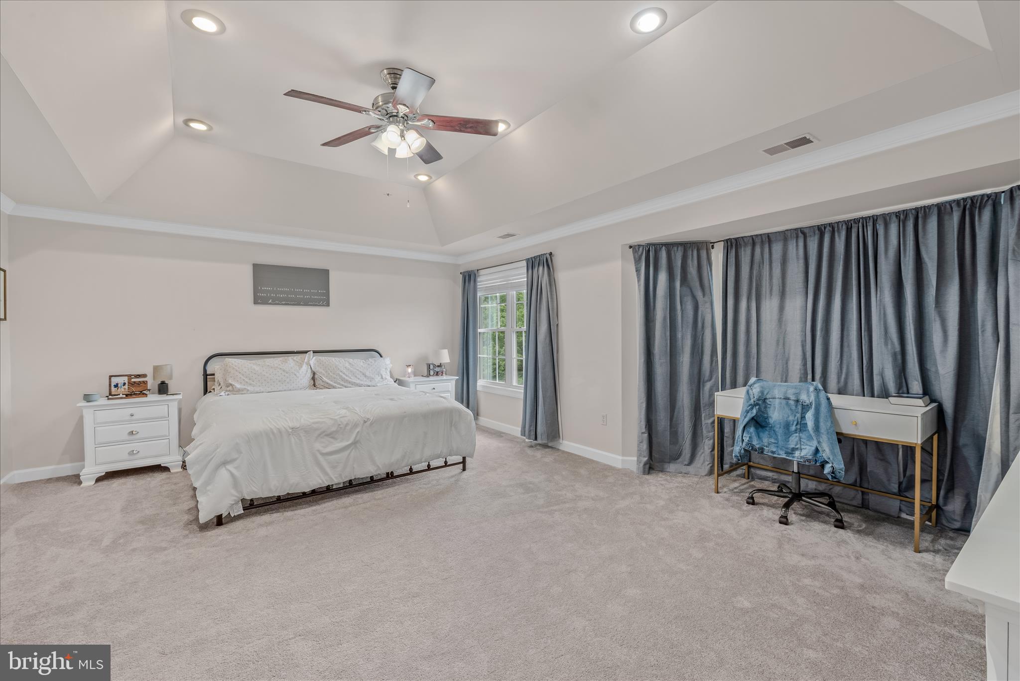 HERITAGE GROVE - Residential