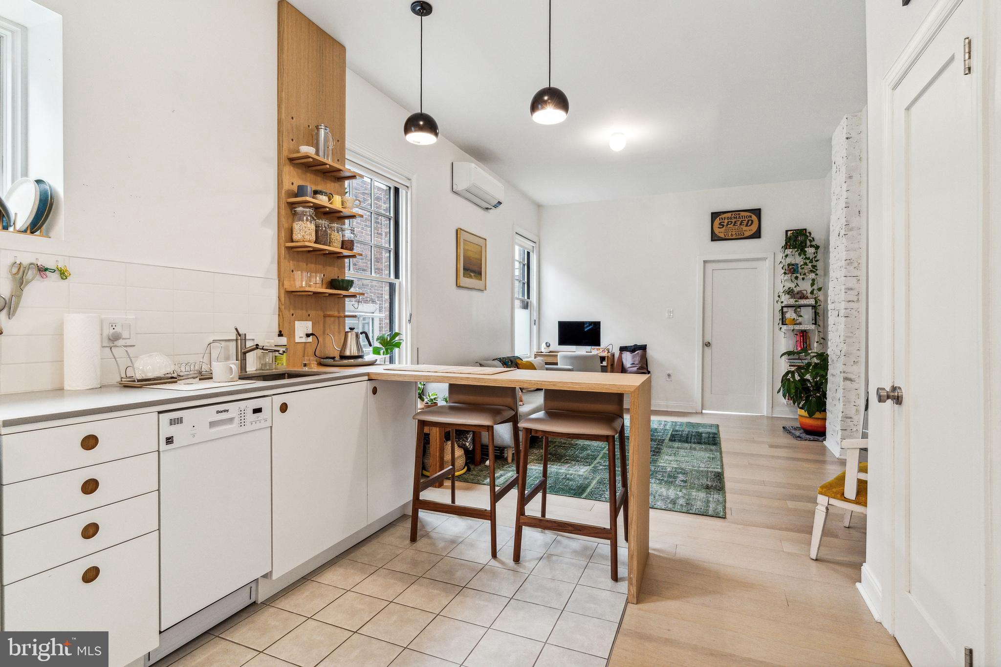 WASHINGTON SQ WEST - Commercial Sale