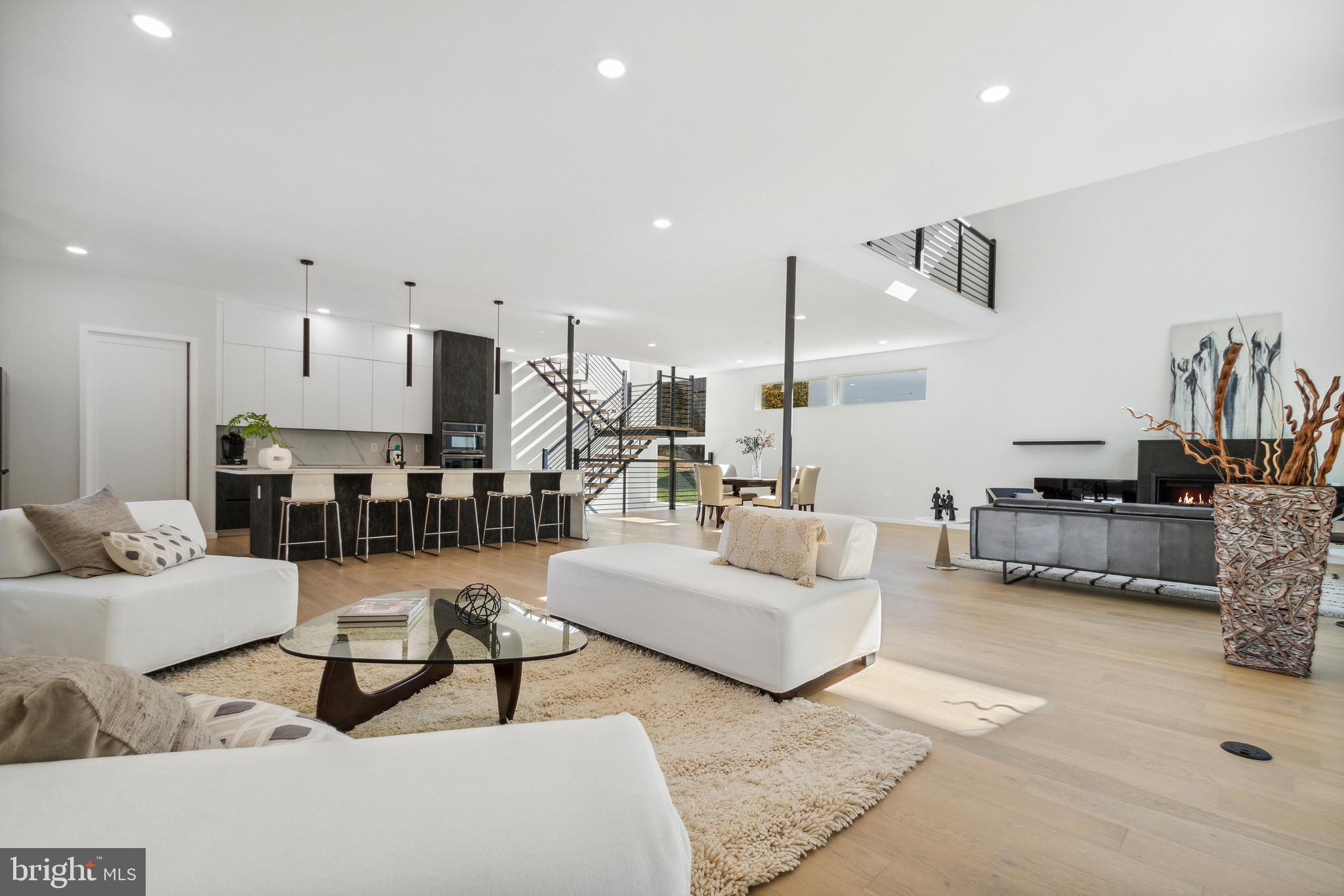 BROOK HILLS ESTATE - Residential