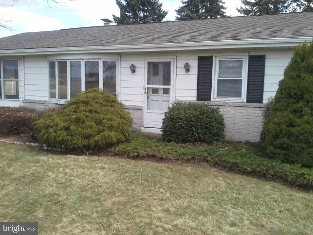 3 BEDROOM, 1 BATH RANCH HOME THAT SITS ON A CORNER LOT. SINGLE STORY LIVING AT ITS BEST. LOCATED JUST OUTSIDE OF TOWN. AGGRESSIVELY PRICED. HOME IS BEING SOLD ""AS-IS""