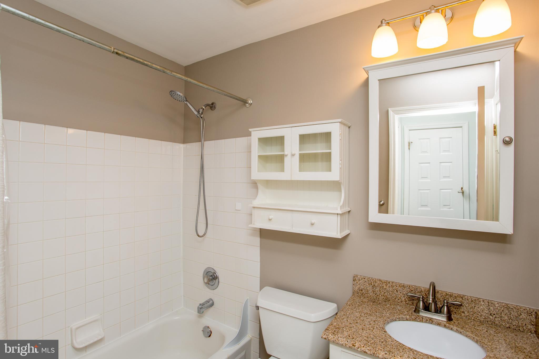 PATRIOTS RIDGE - Residential Lease