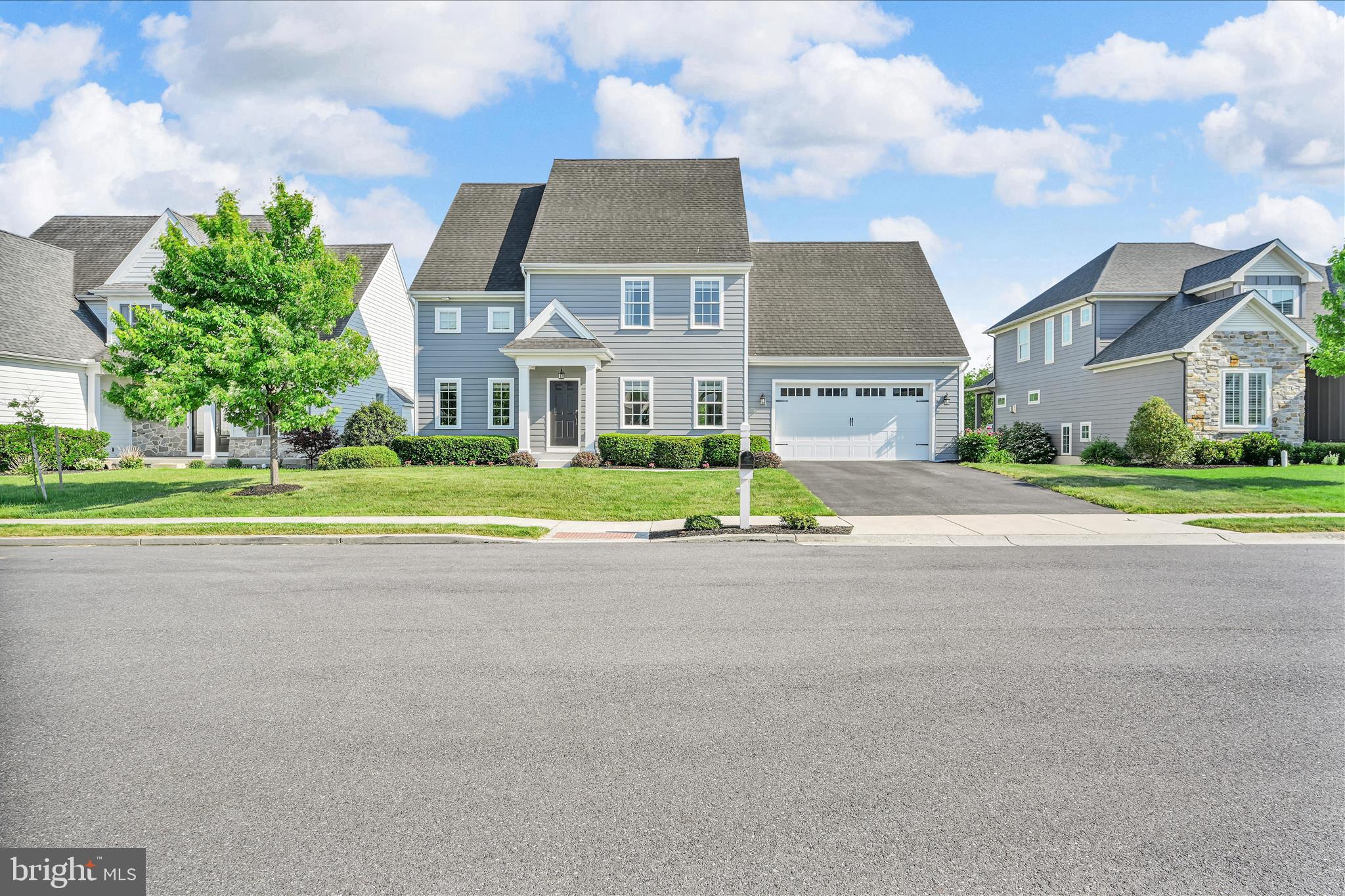 STONEHENGE RESERVE - Residential