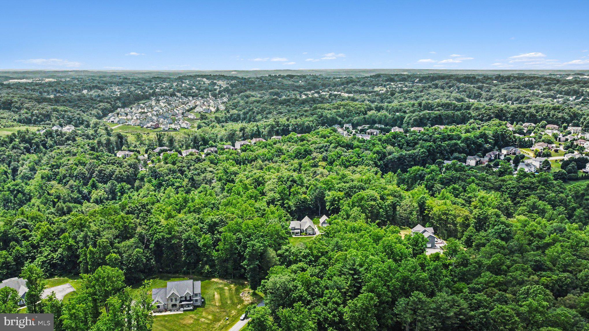 AINSLEY FOREST - Residential