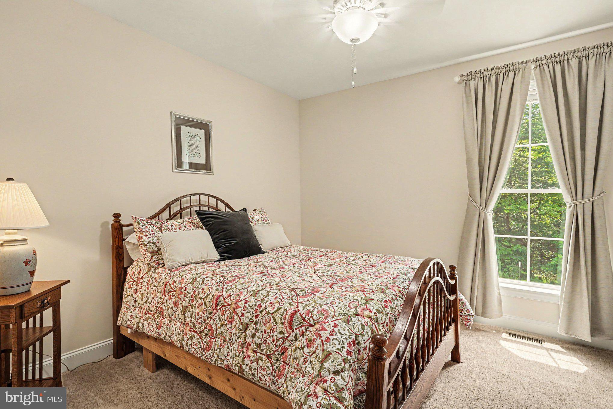 AINSLEY FOREST - Residential