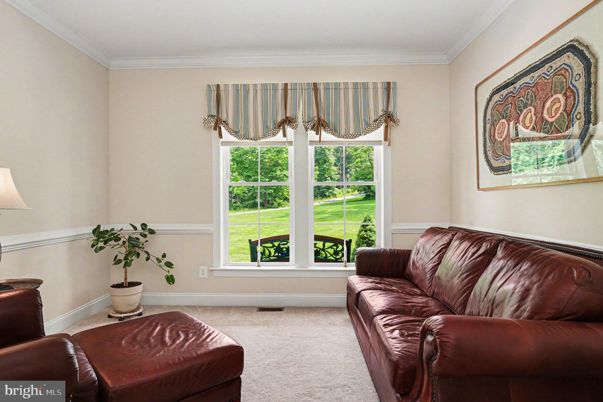 AINSLEY FOREST - Residential