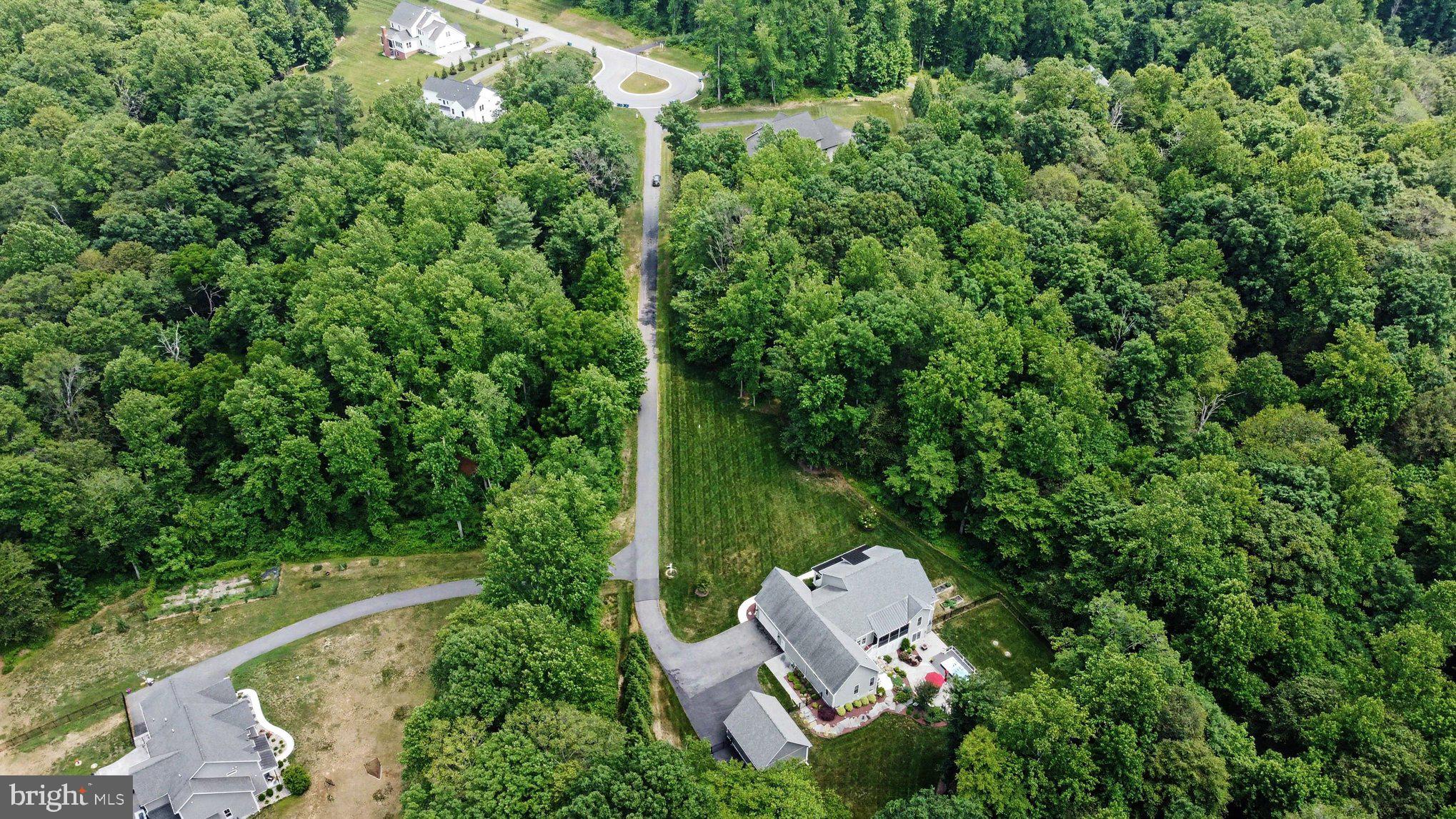 AINSLEY FOREST - Residential