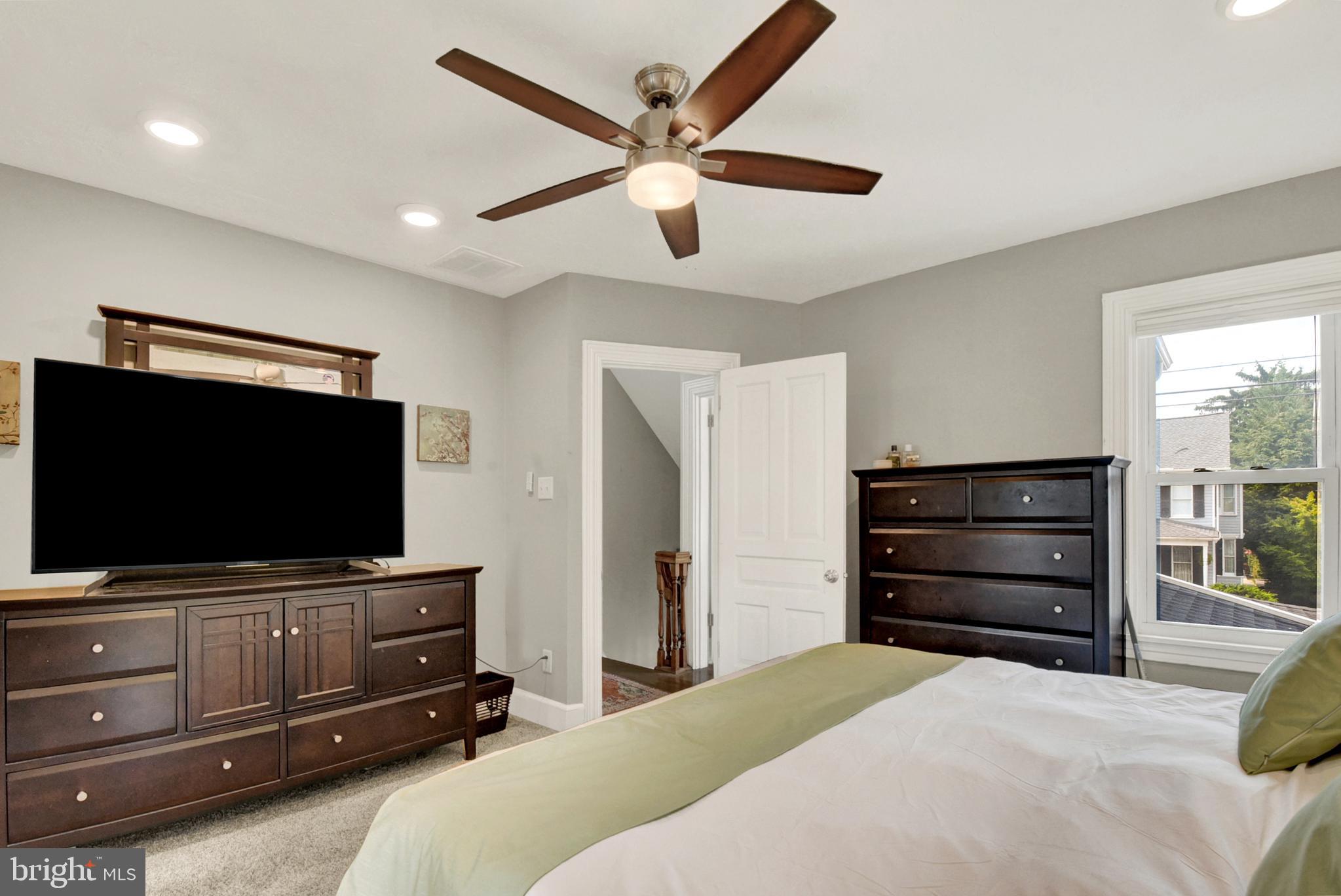MECHANICSBURG BOROUGH - Residential