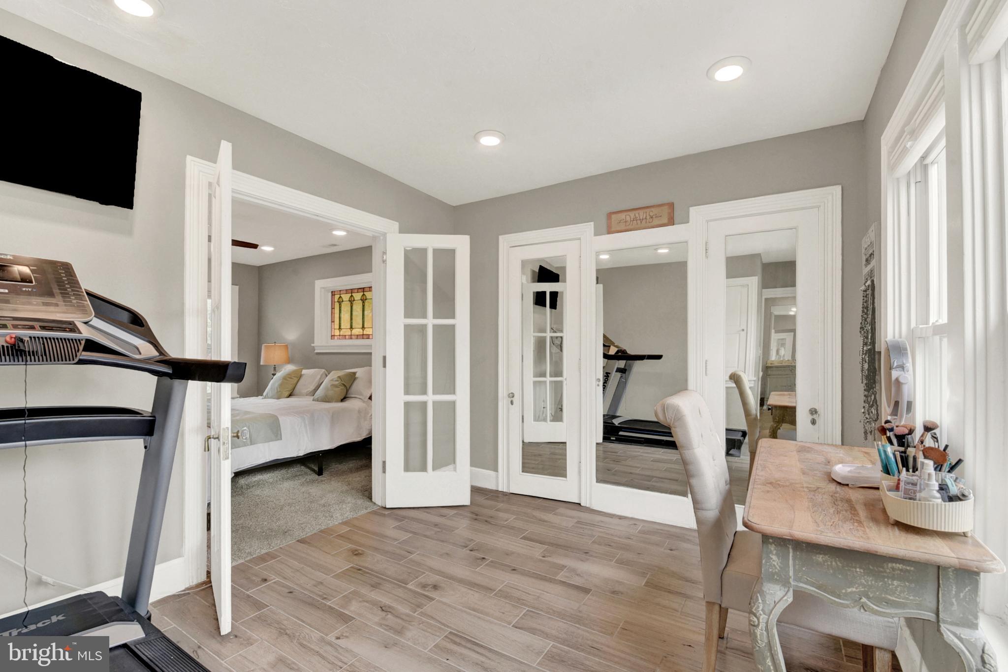 MECHANICSBURG BOROUGH - Residential