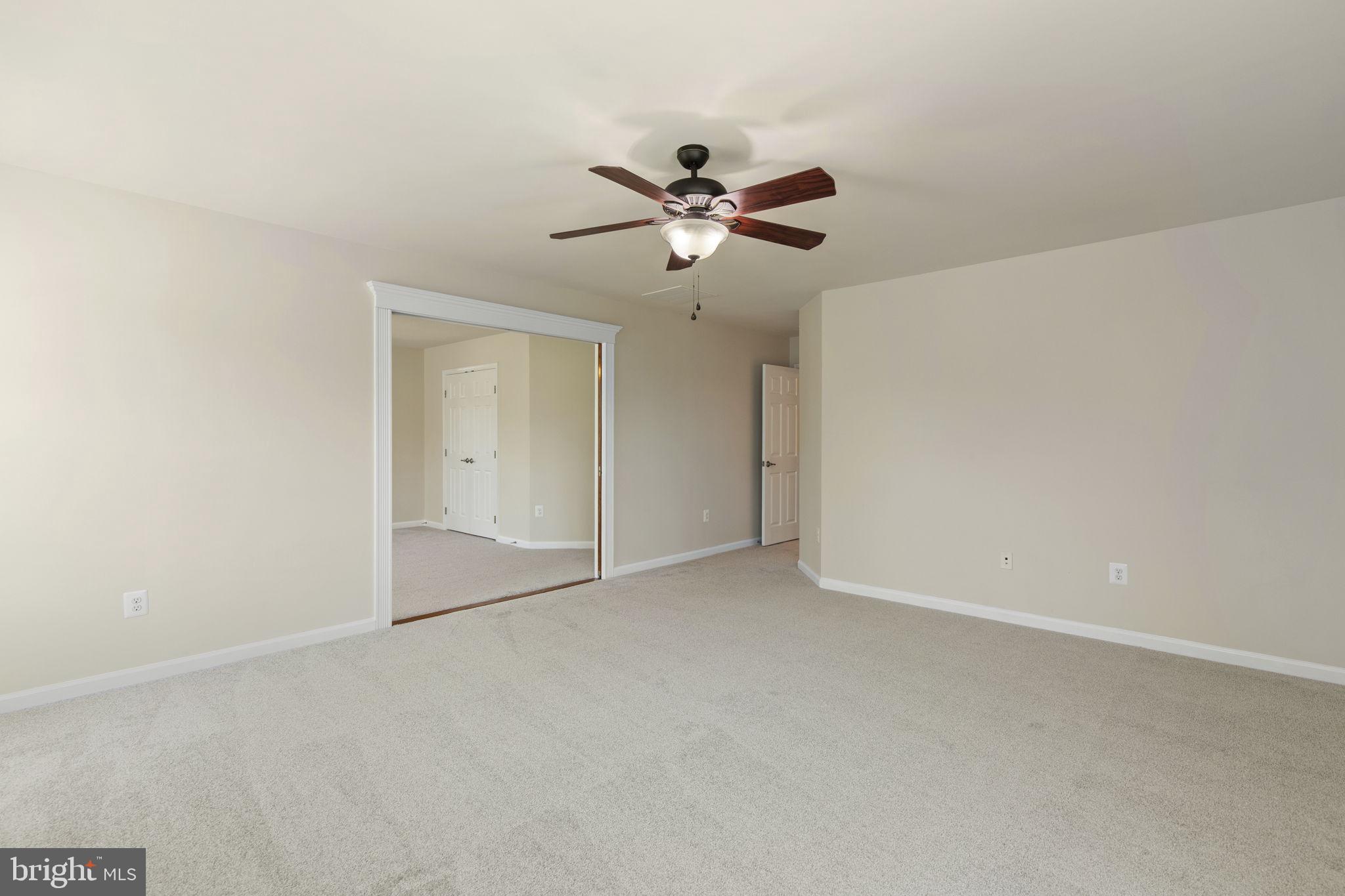 ABINGDON MANOR POINT - Residential