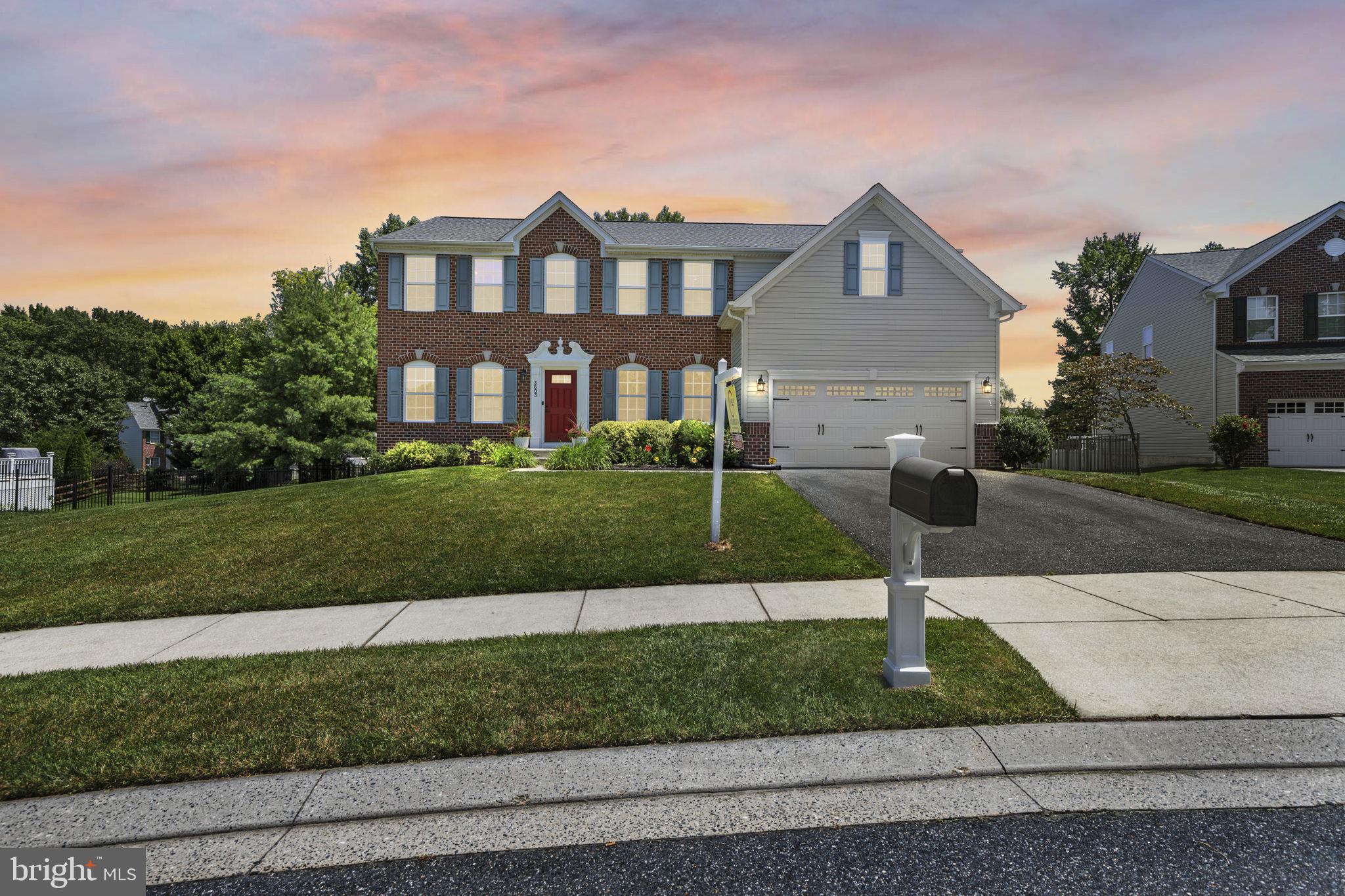 ABINGDON MANOR POINT - Residential